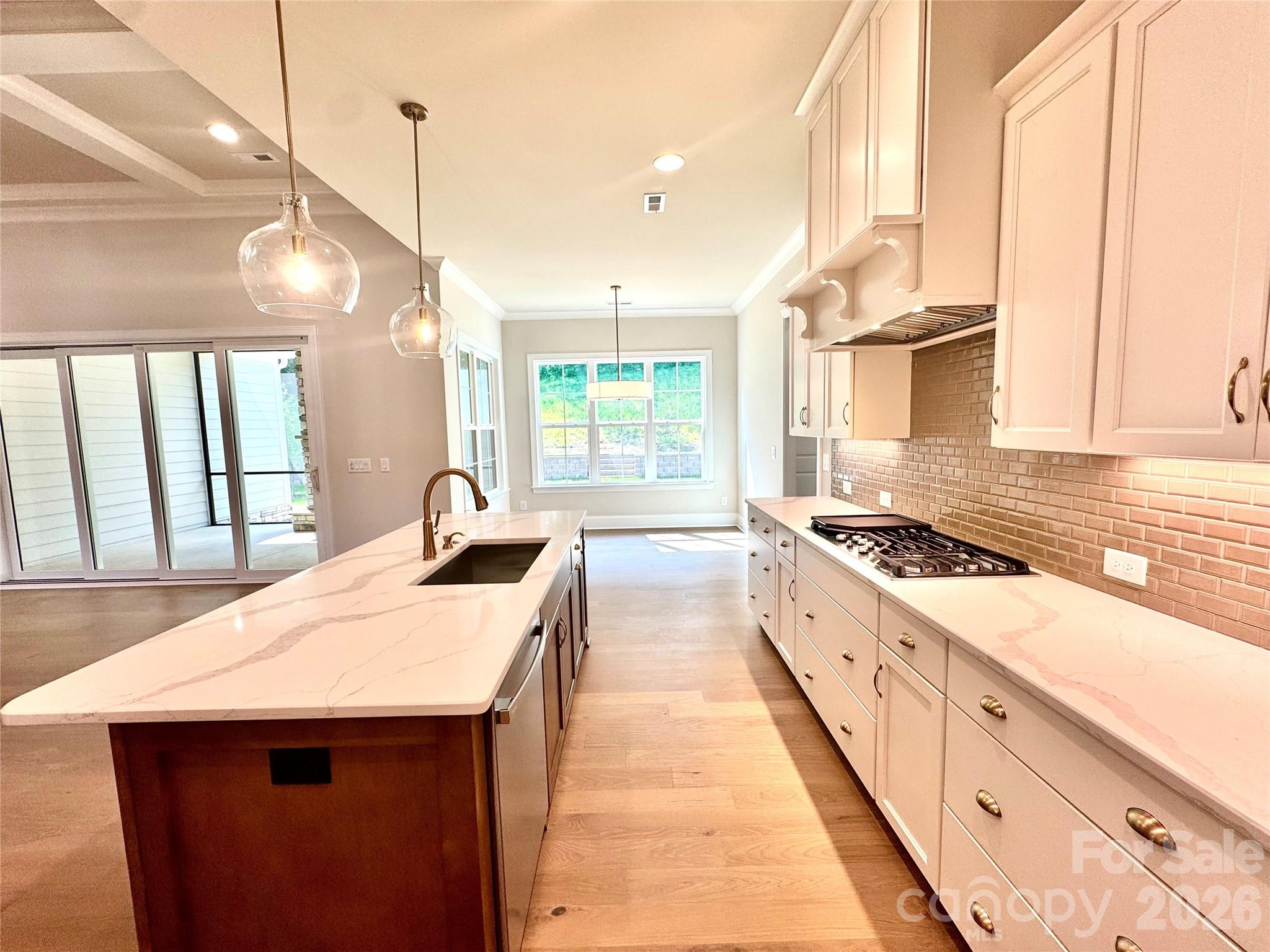 452 Voyager Lane NE — Concord