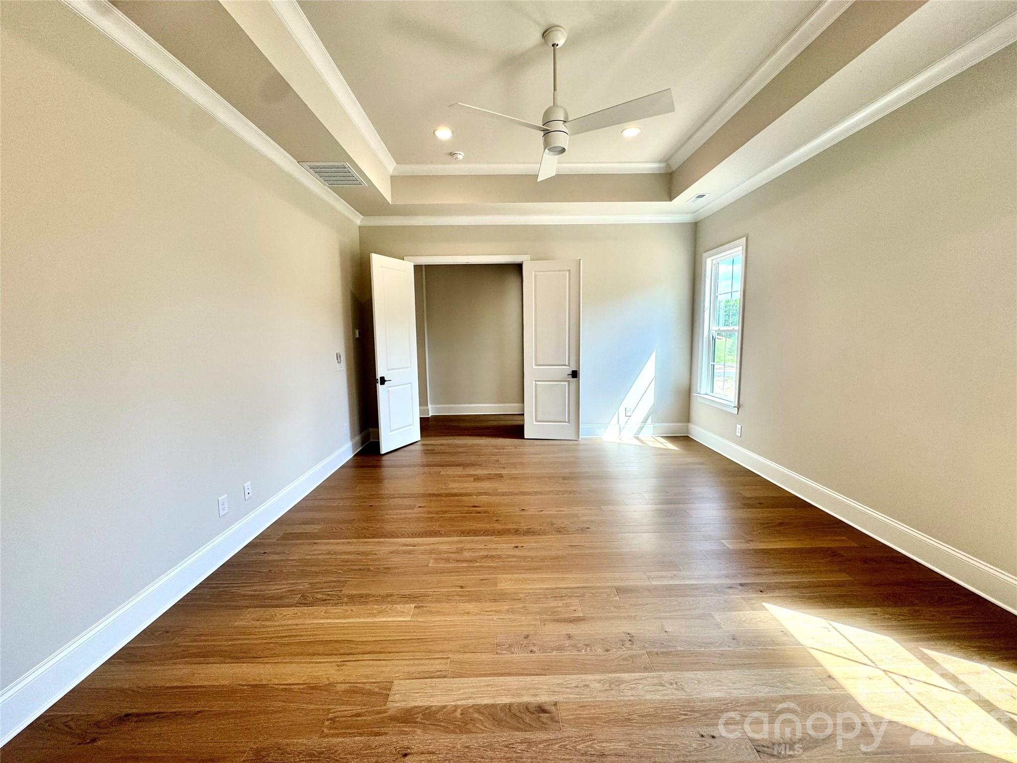 452 Voyager Lane NE — Concord