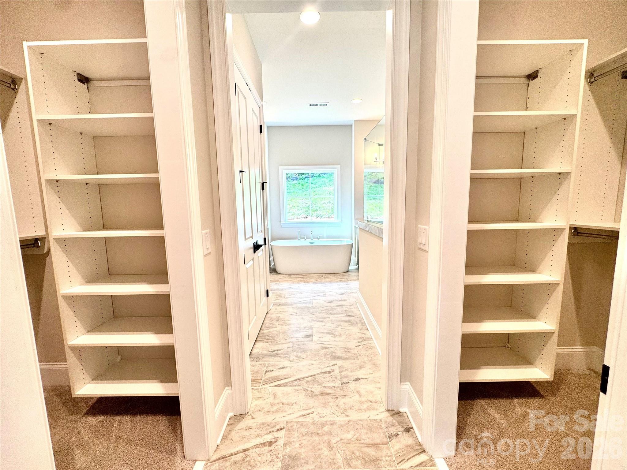 452 Voyager Lane NE — Concord