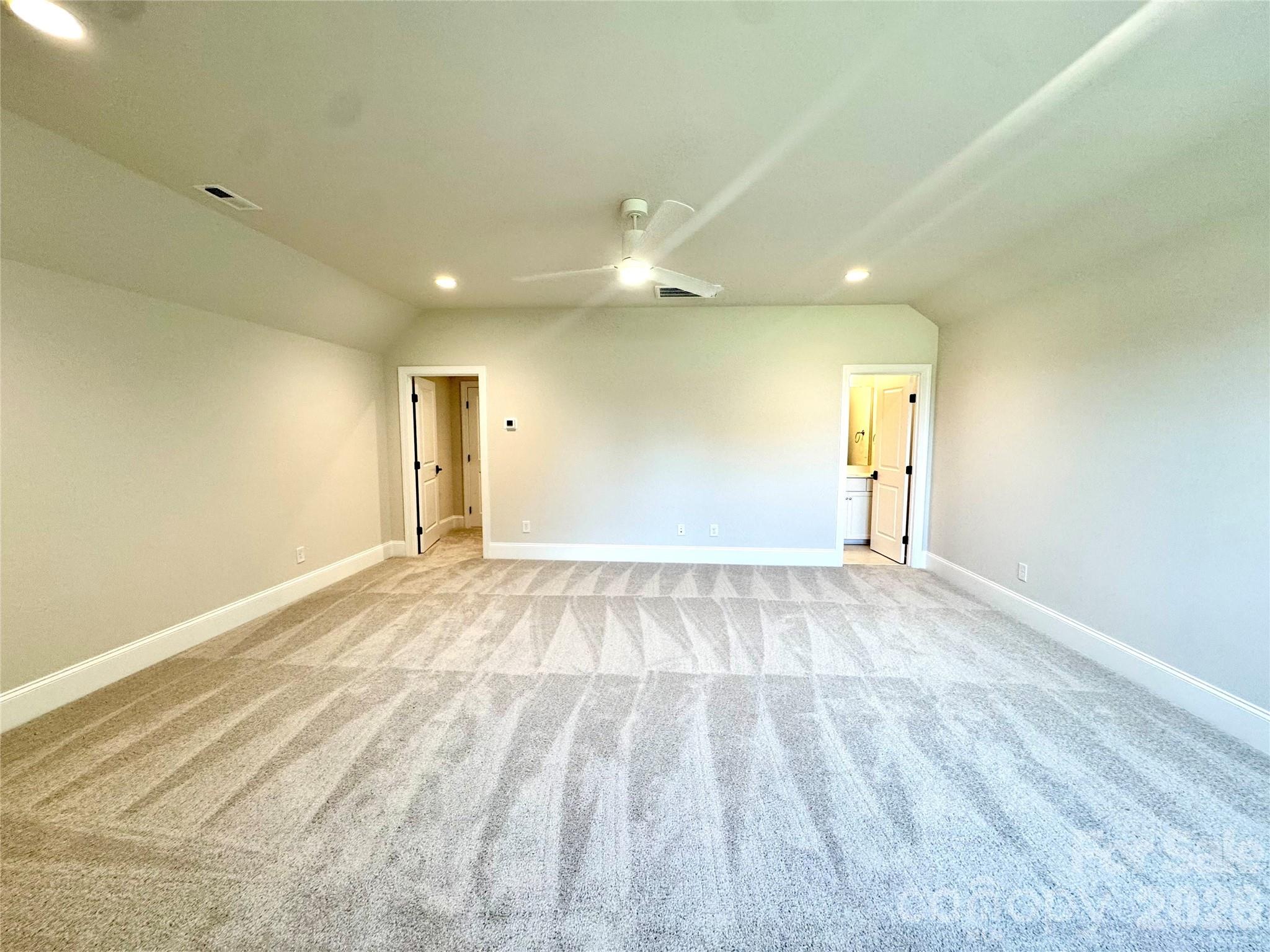 452 Voyager Lane NE — Concord