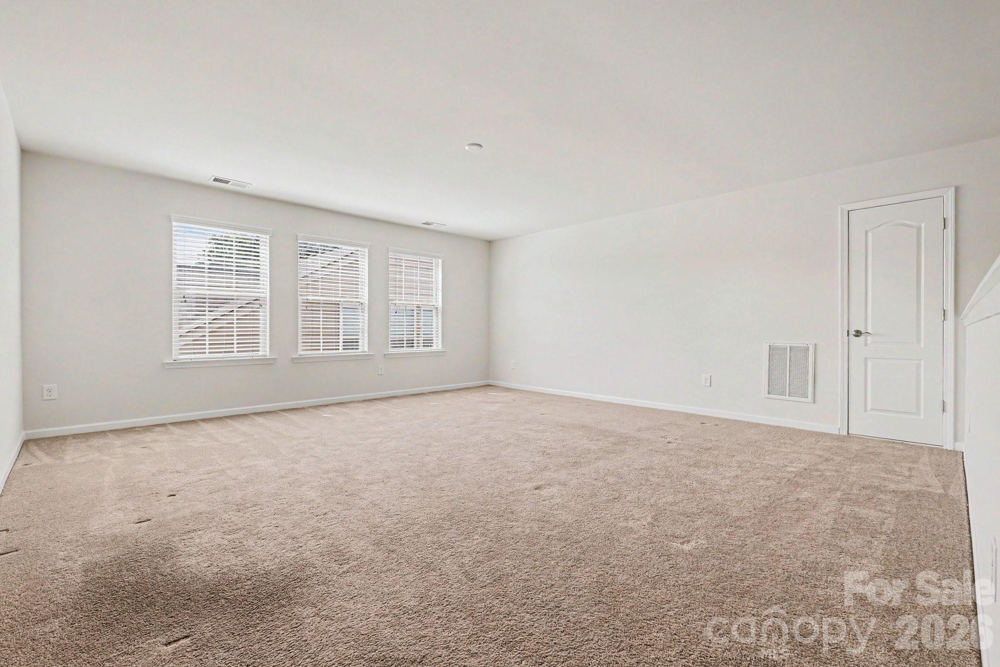 728 Bearcamp Way — Fort Mill