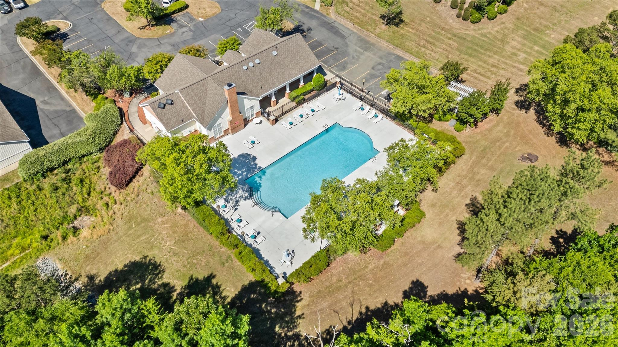 10652 Hill Point Court — Charlotte