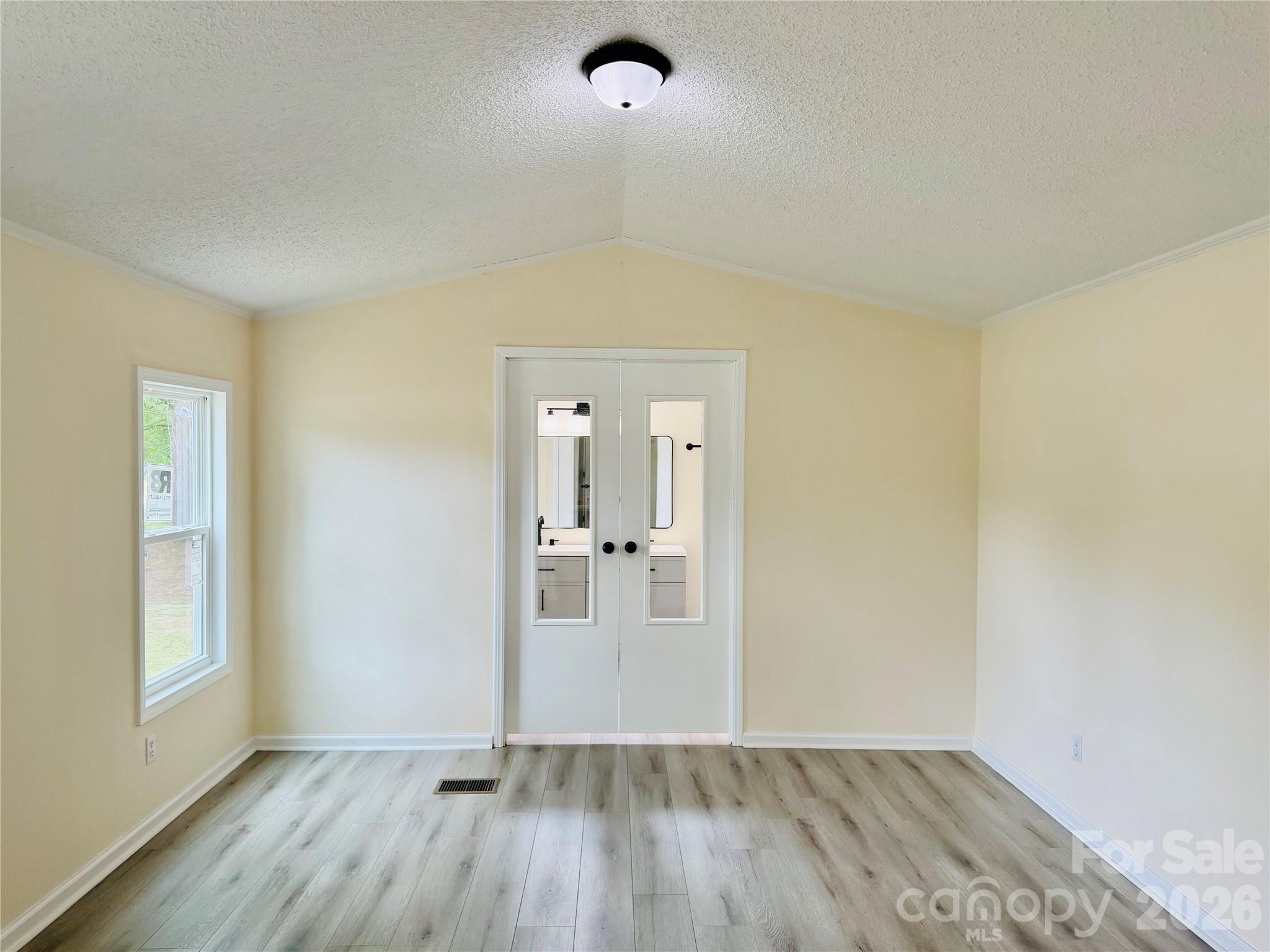 329 Kyzer Road — Lexington