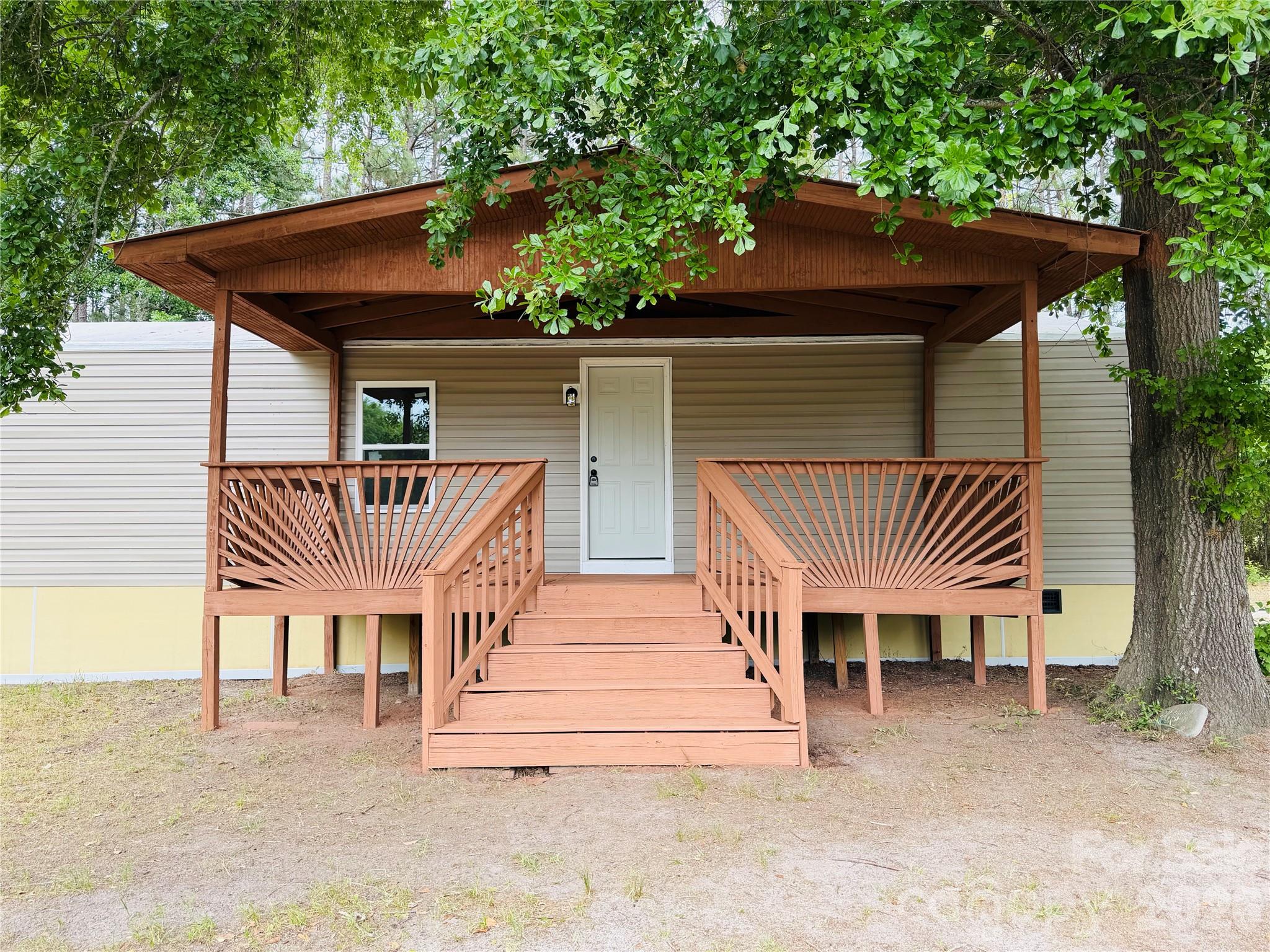 329 Kyzer Road — Lexington