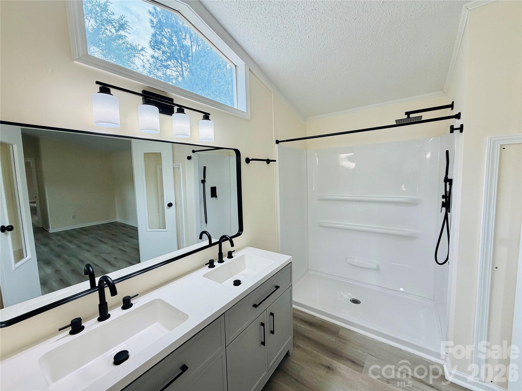 329 Kyzer Road — Lexington