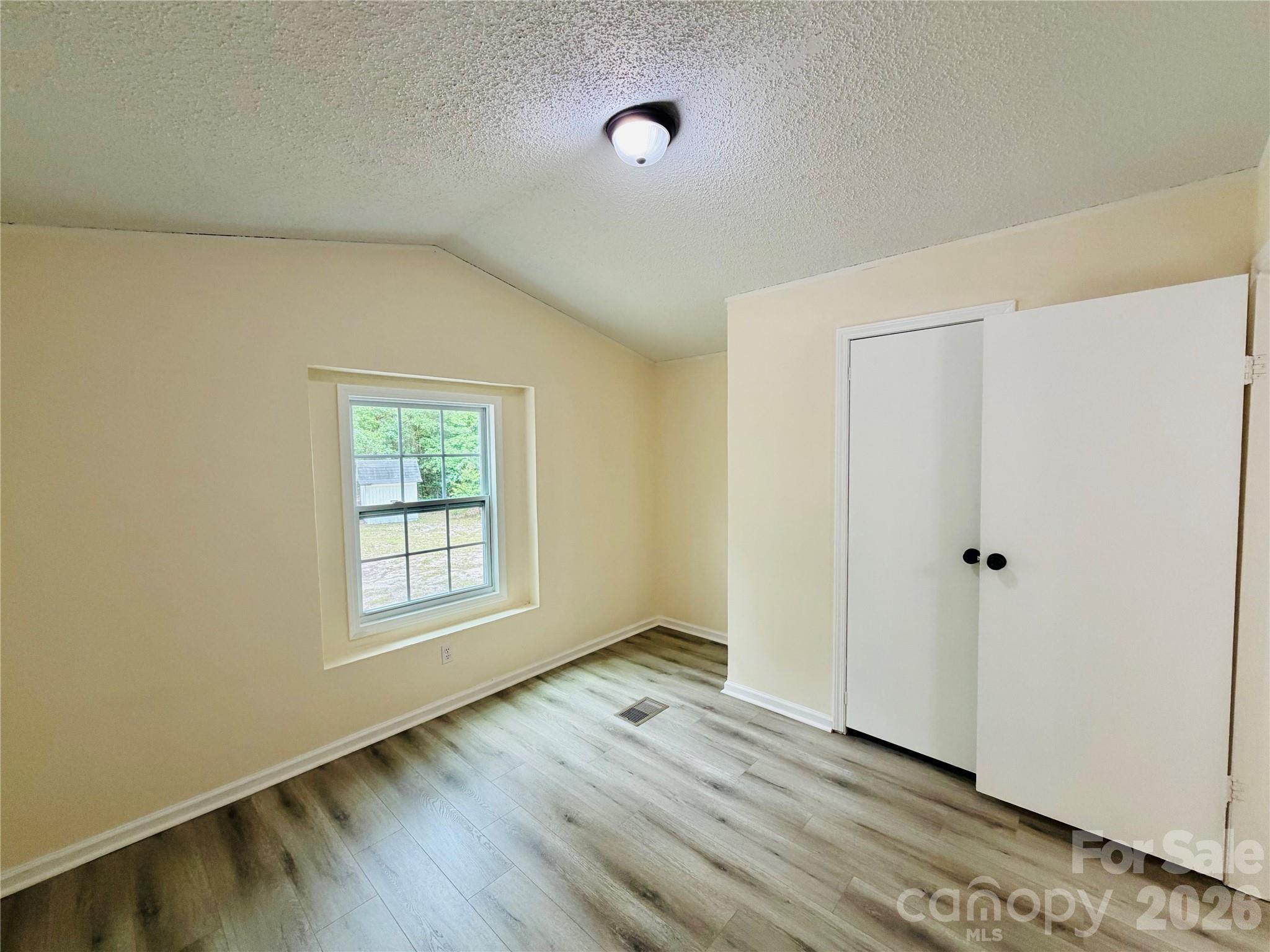 329 Kyzer Road — Lexington