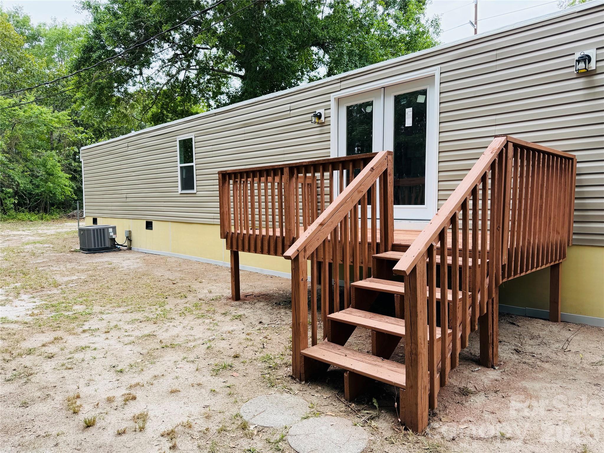 329 Kyzer Road — Lexington