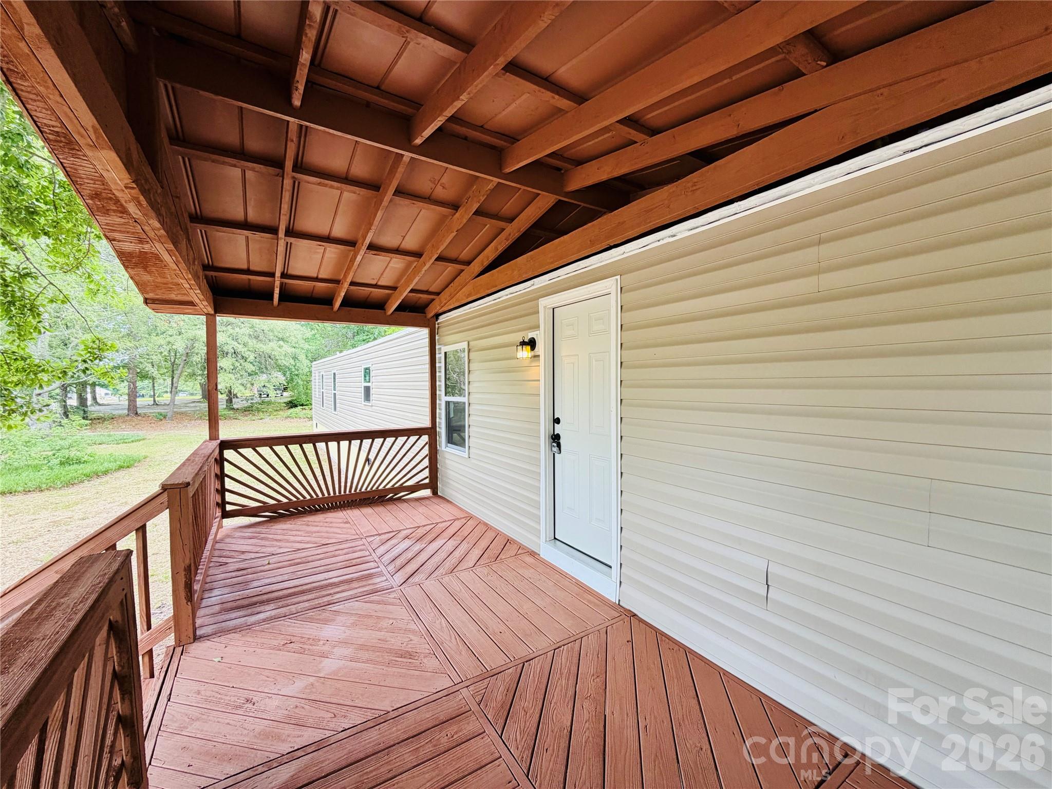 329 Kyzer Road — Lexington