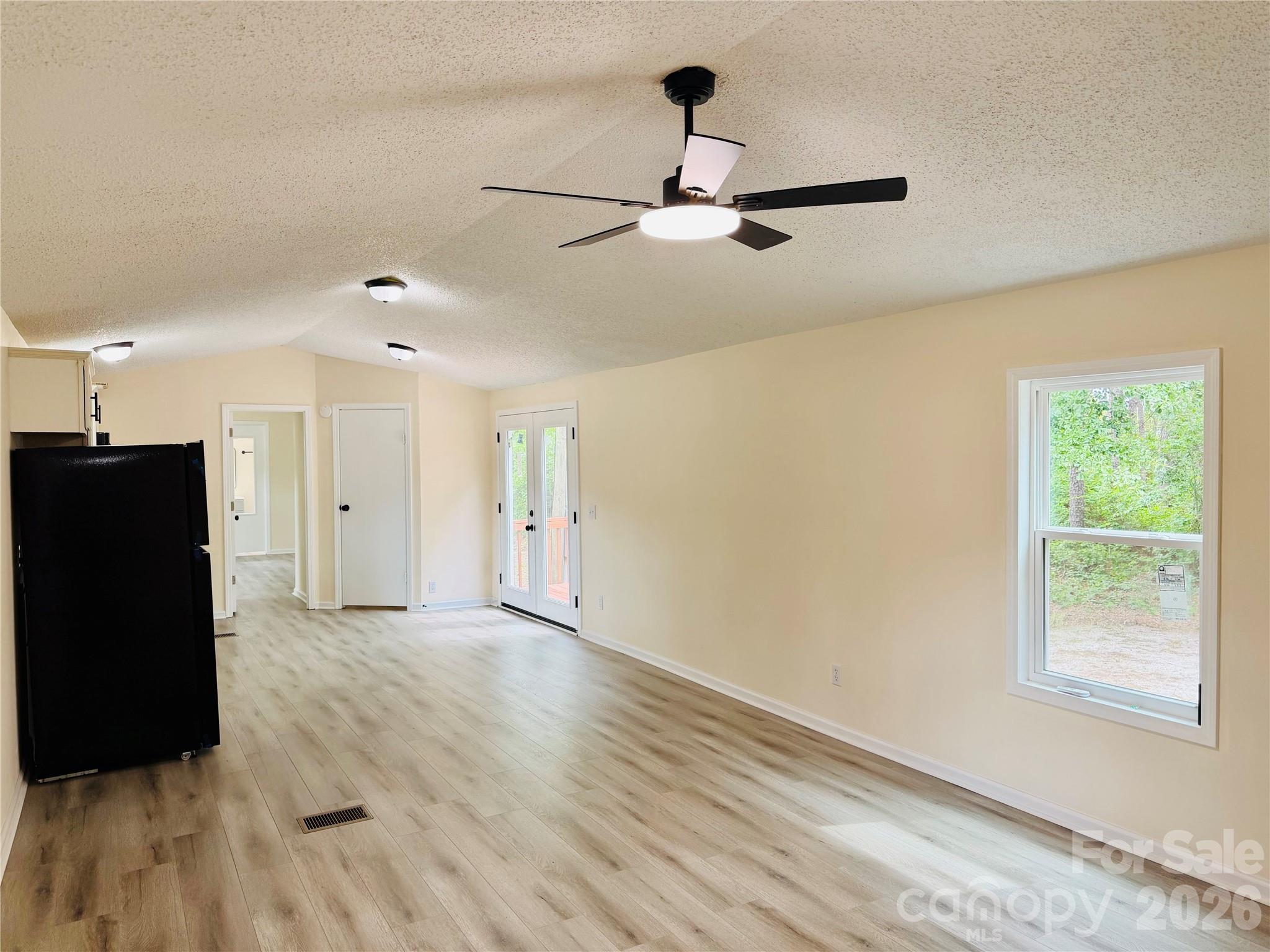 329 Kyzer Road — Lexington