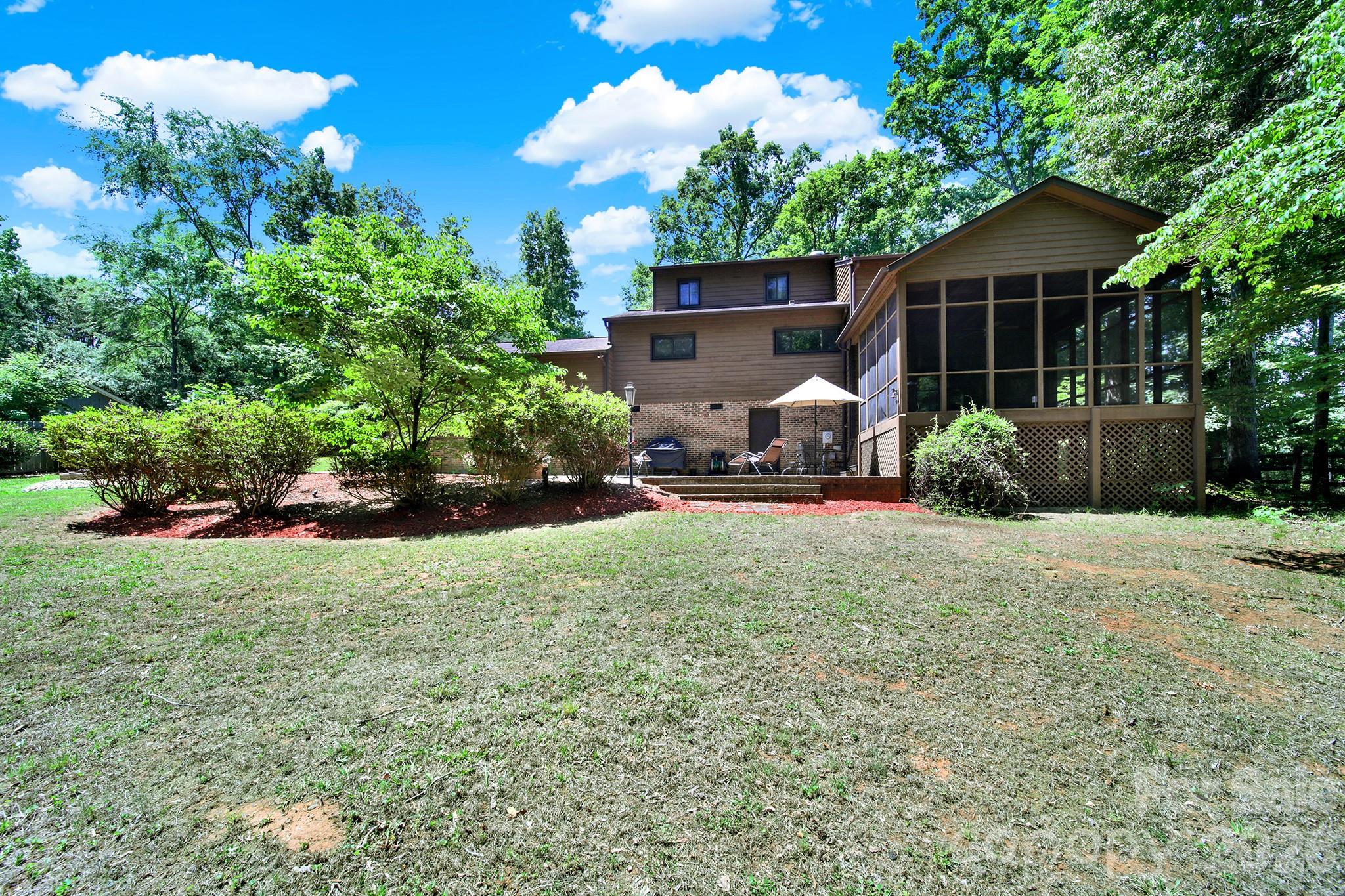 11510 Gelding Drive — Charlotte