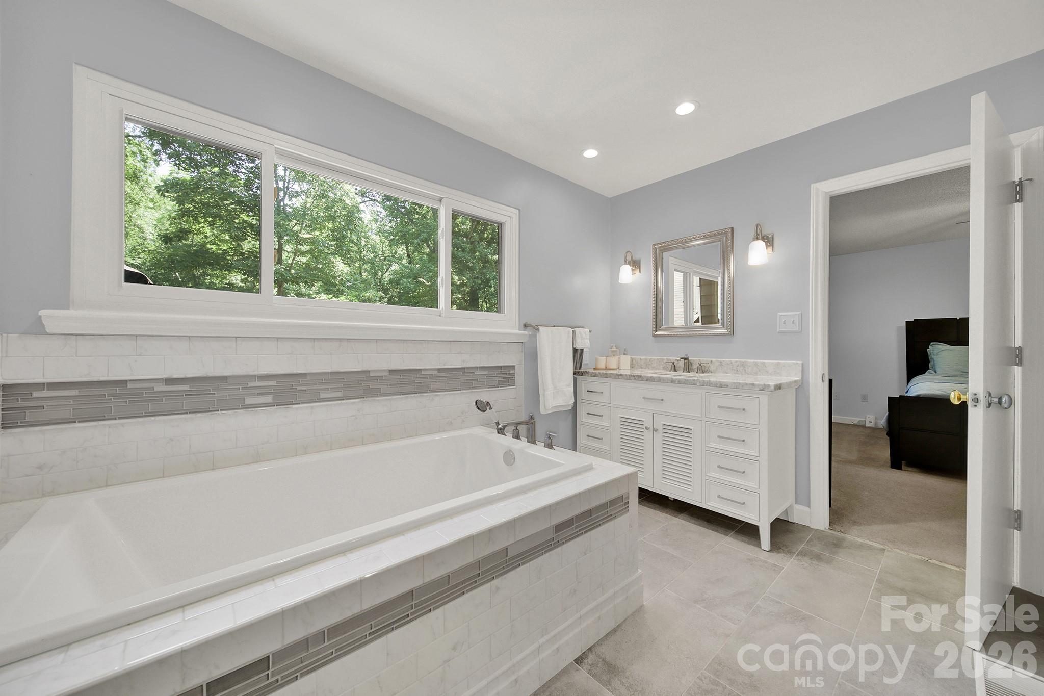 11510 Gelding Drive — Charlotte