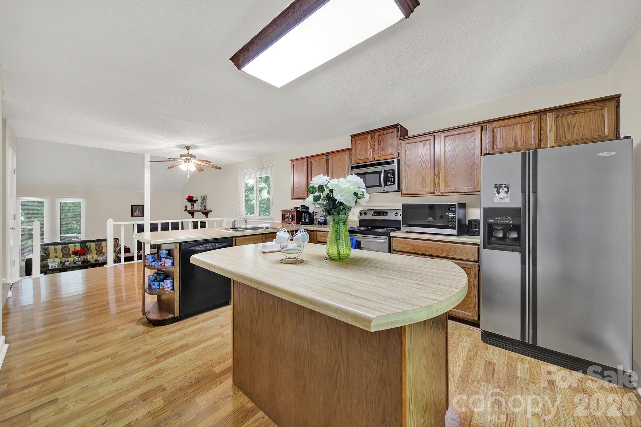 11510 Gelding Drive — Charlotte