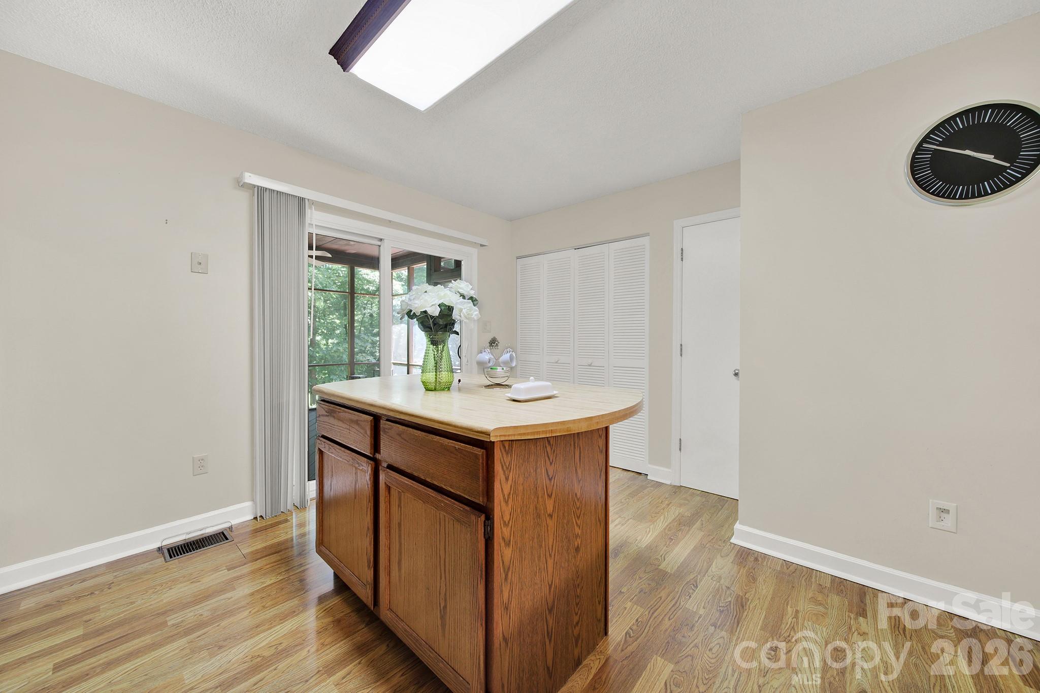 11510 Gelding Drive — Charlotte