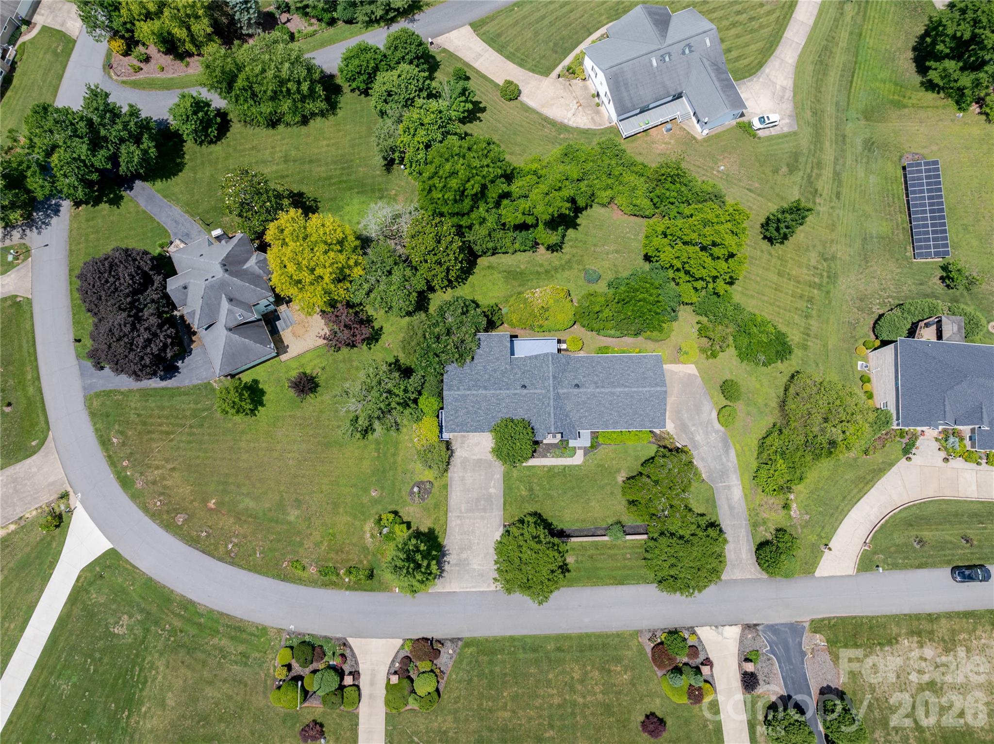 8 Scenic View Road — Weaverville