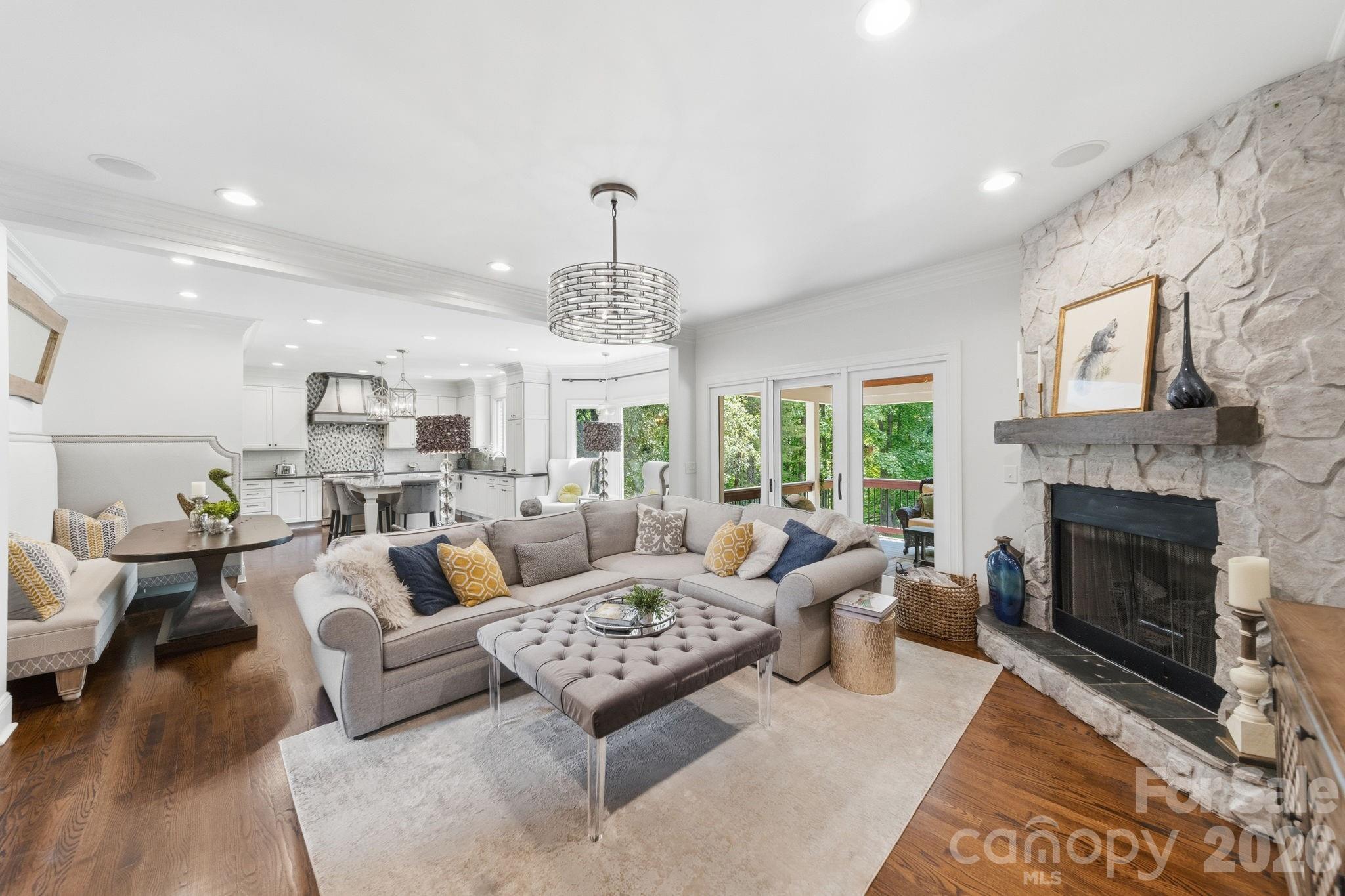 6746 Wynfaire Lane — Charlotte