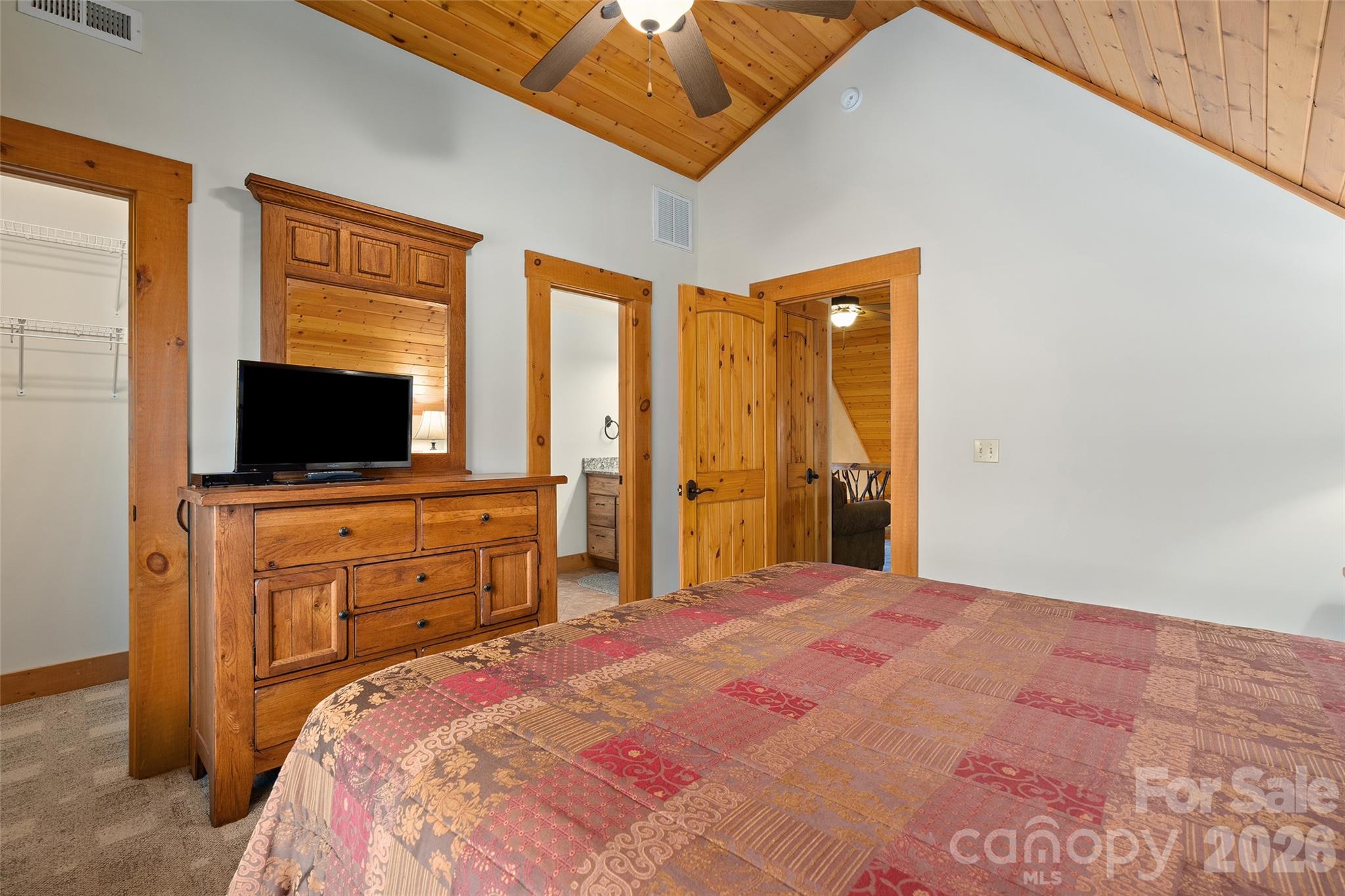 62 Rachels Circle — Maggie Valley