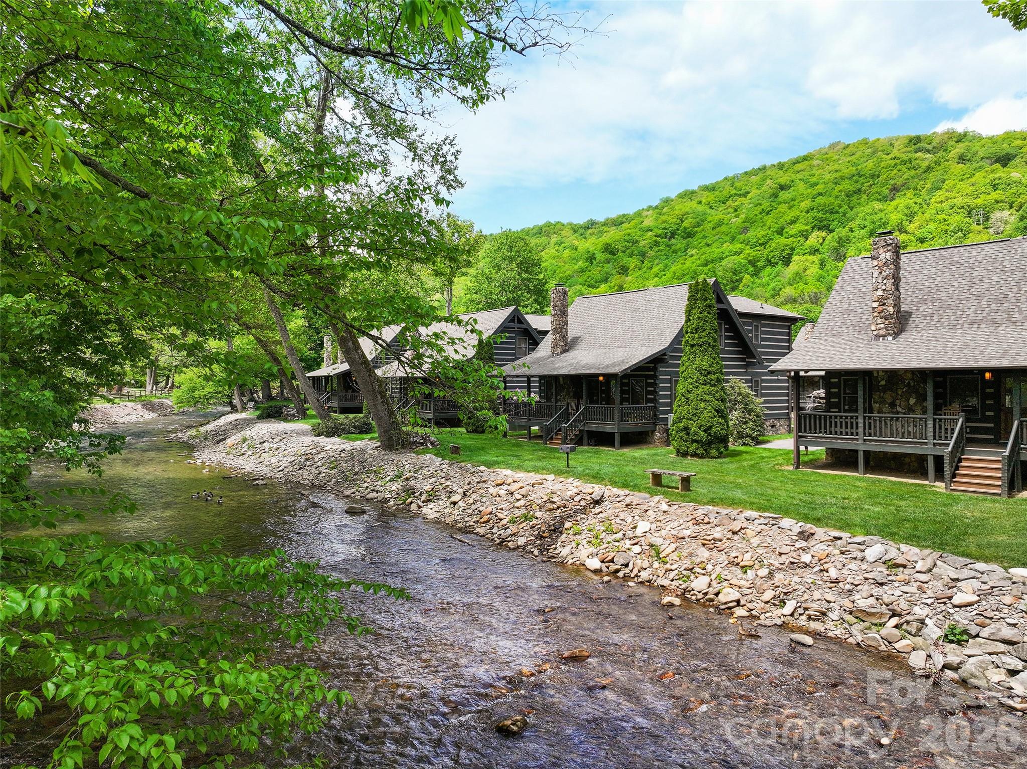 62 Rachels Circle — Maggie Valley