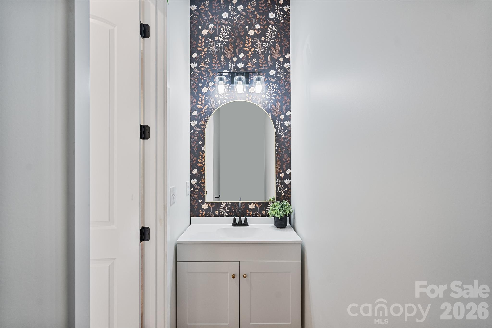 460 Riddle Mill Road — Clover