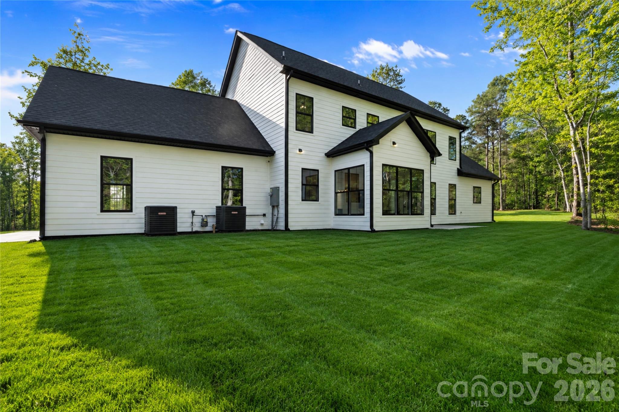 460 Riddle Mill Road — Clover