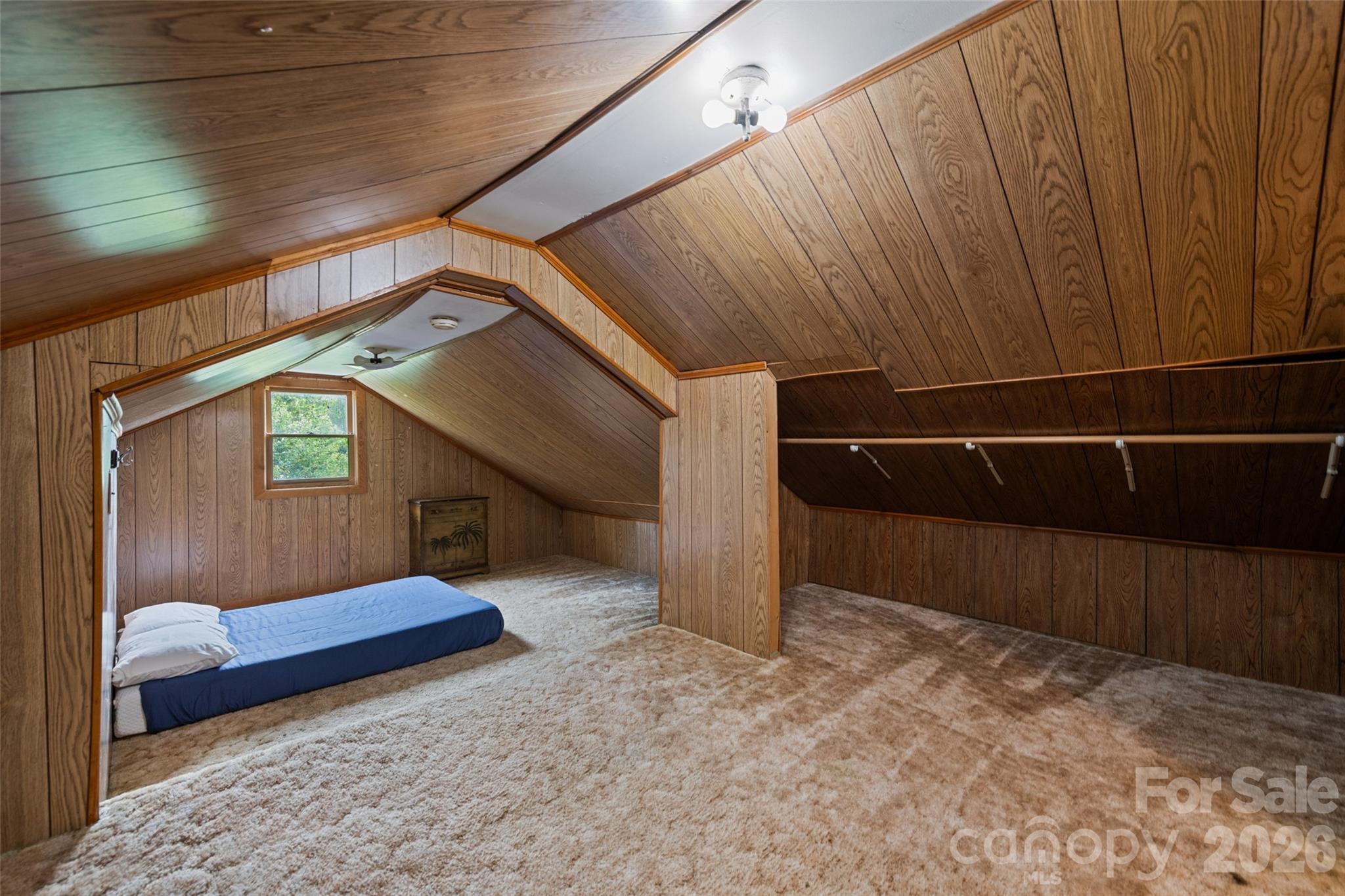 48 Medford Avenue — Waynesville