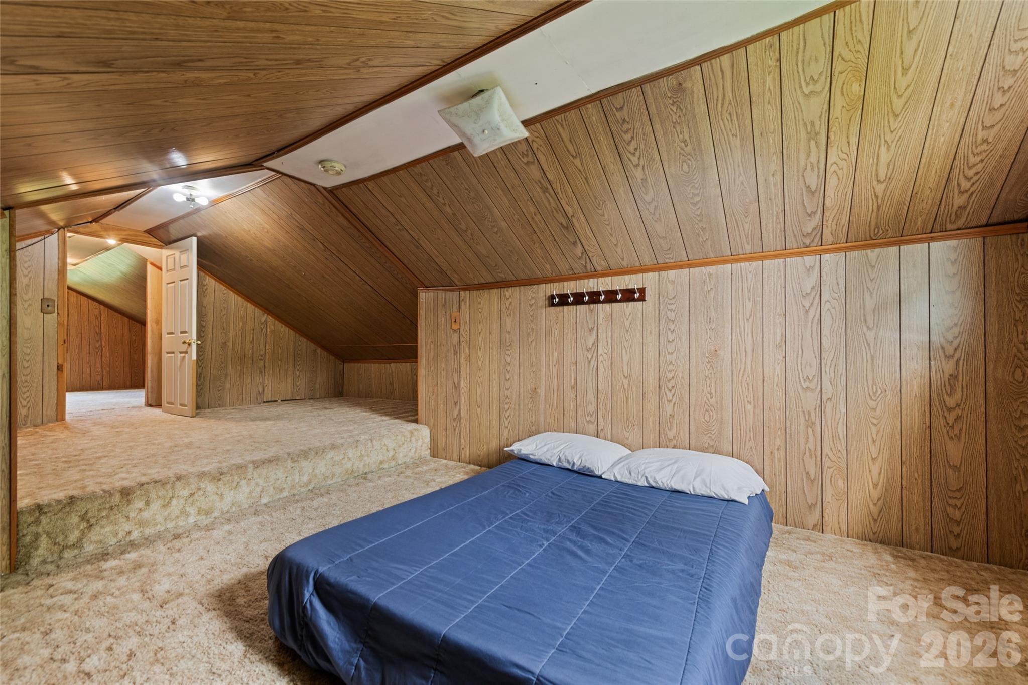 48 Medford Avenue — Waynesville