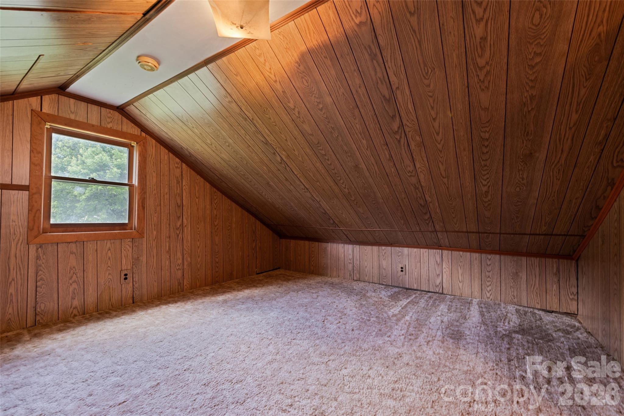 48 Medford Avenue — Waynesville