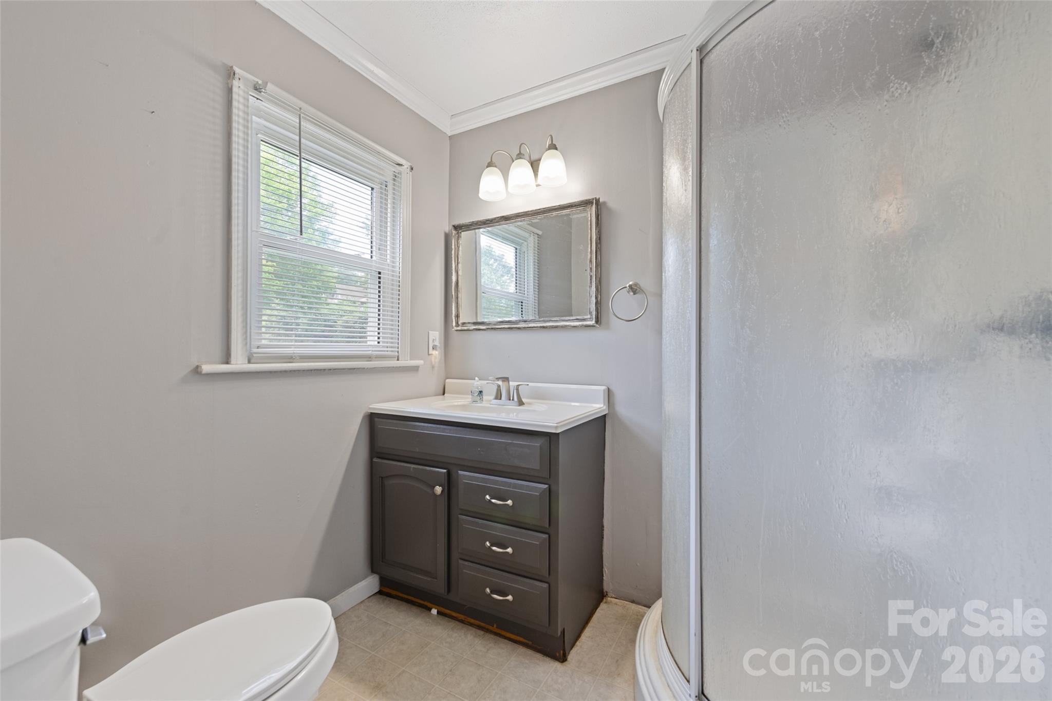 48 Medford Avenue — Waynesville