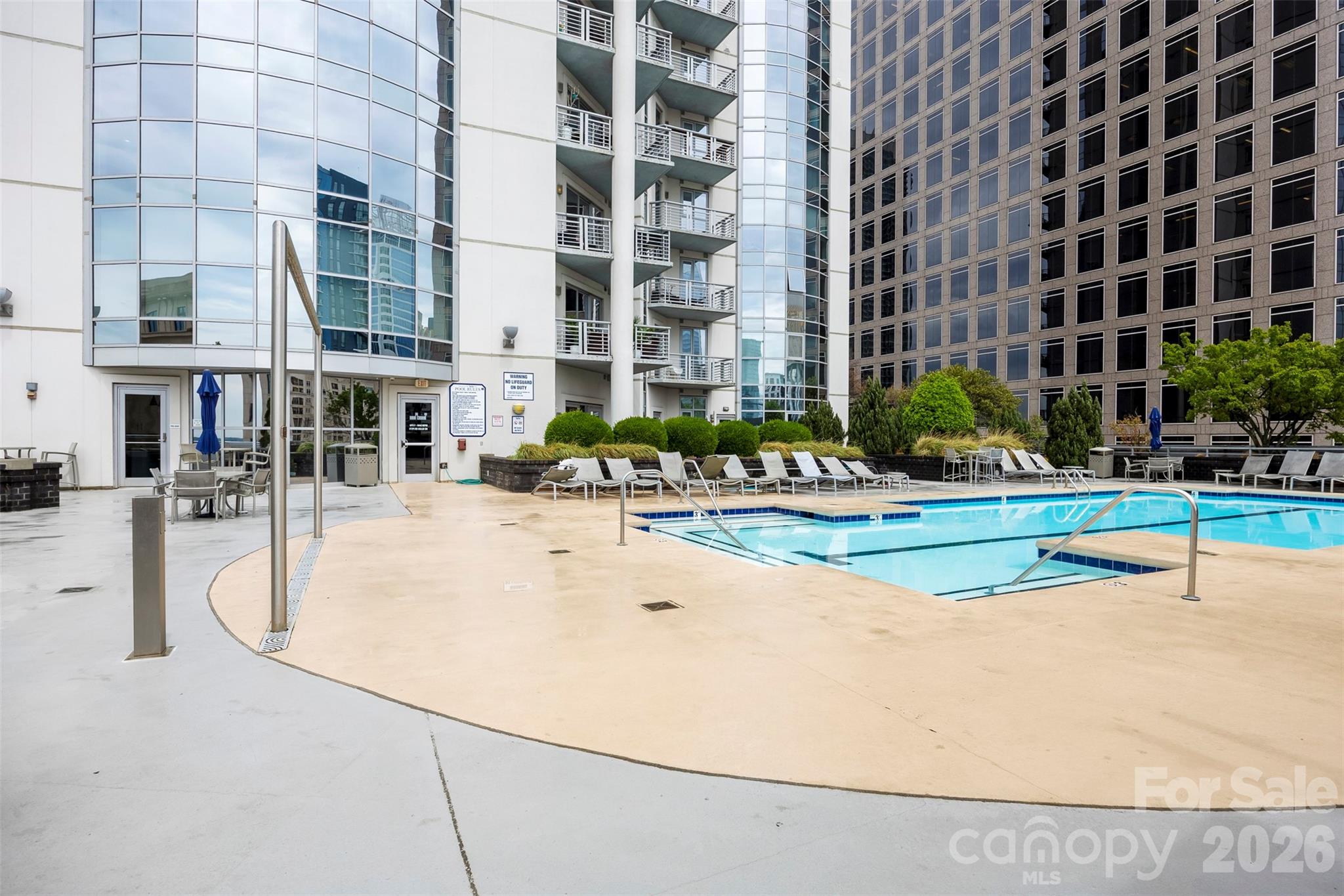 333 W Trade Street #500 — Charlotte