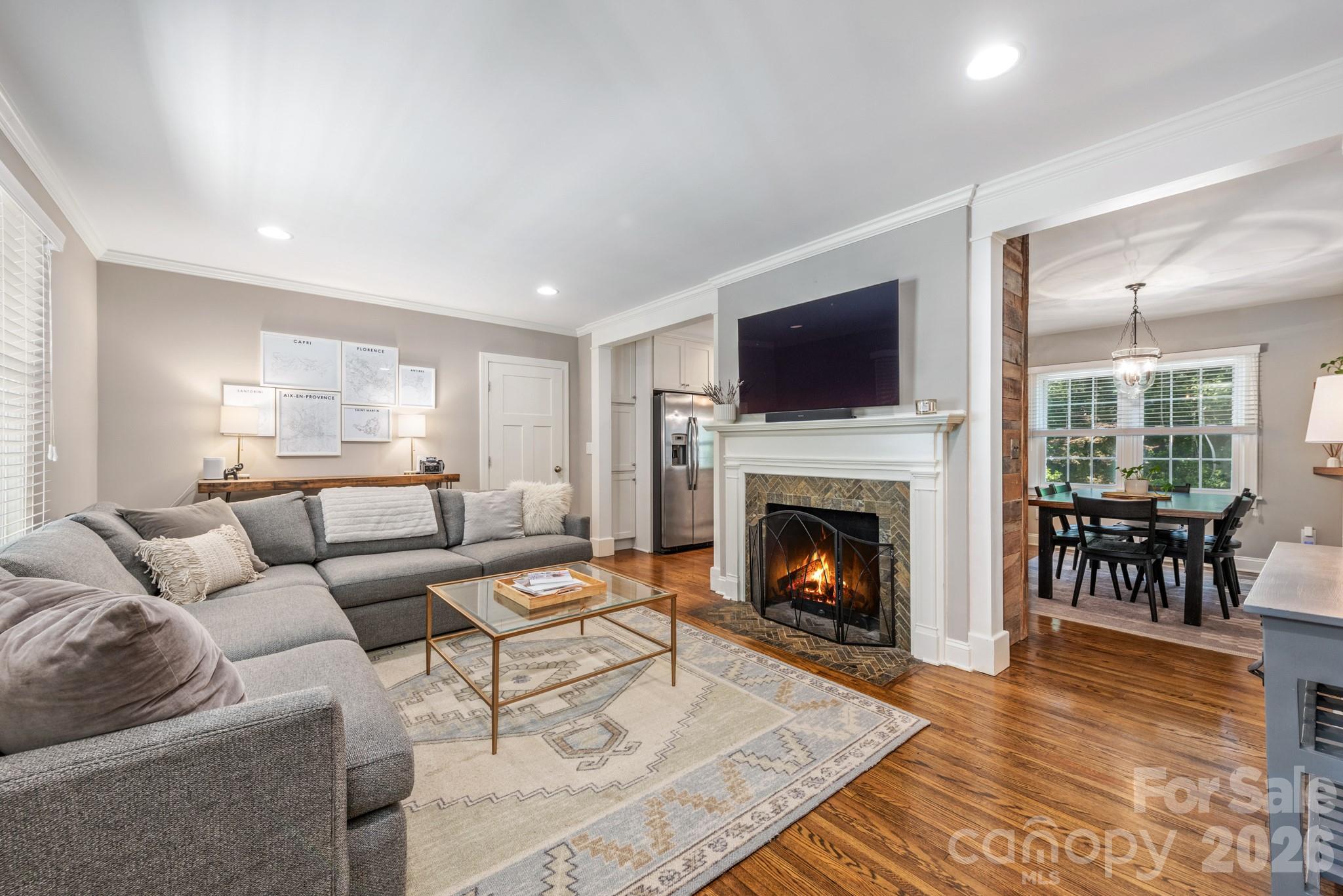 2909 Clemson Avenue — Charlotte