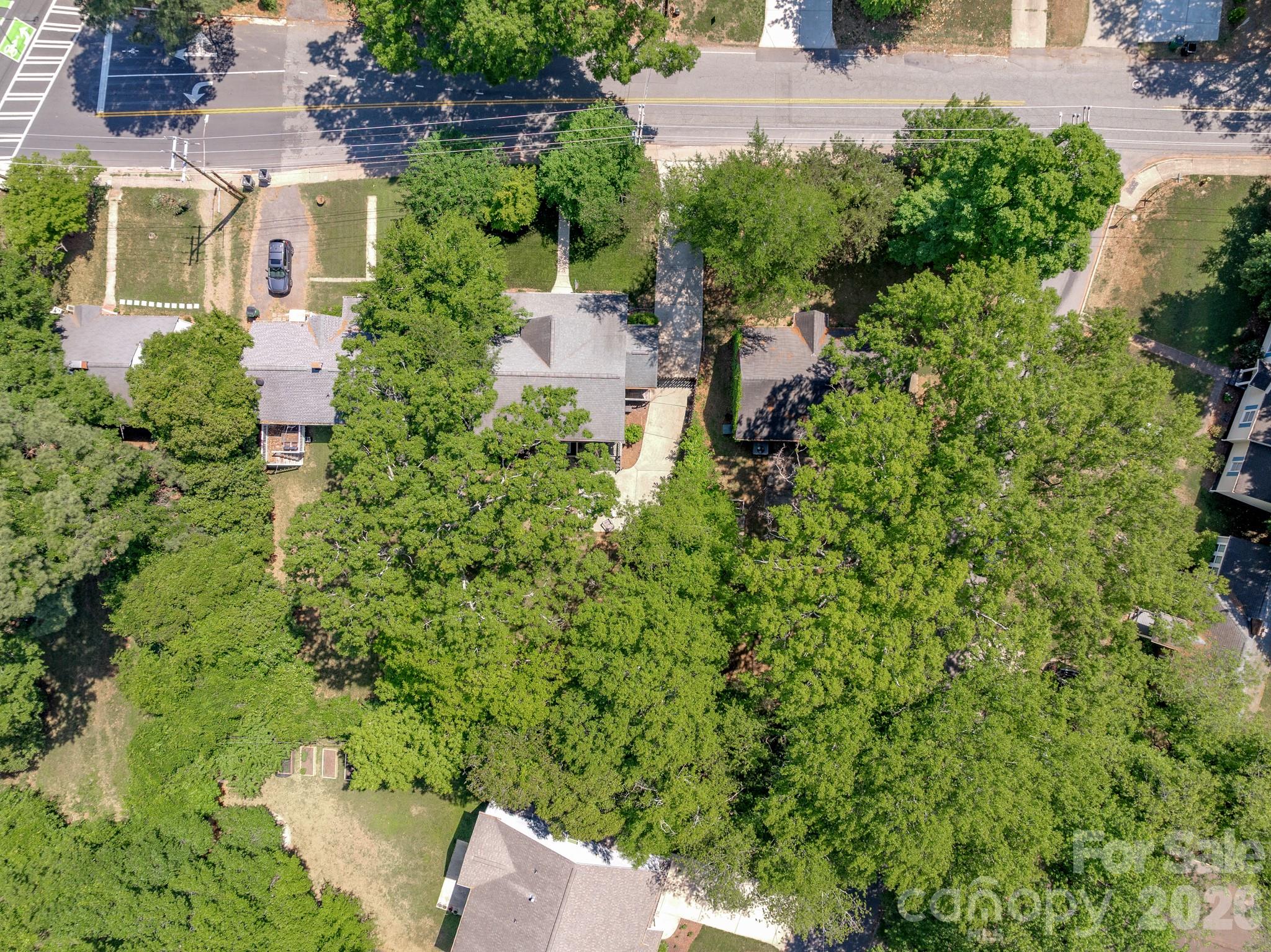2909 Clemson Avenue — Charlotte