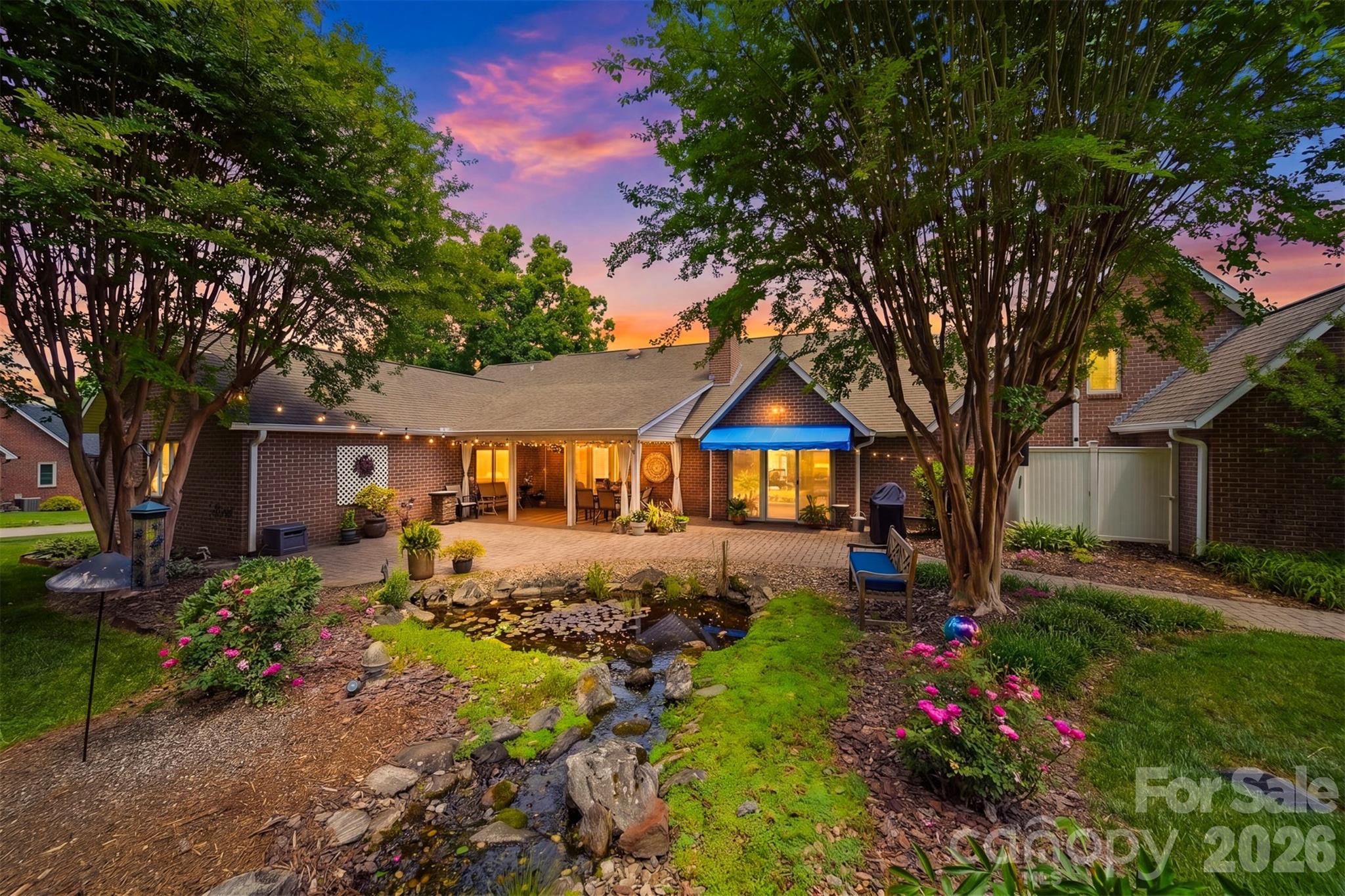 3650 Foxboro Lane NE — Hickory