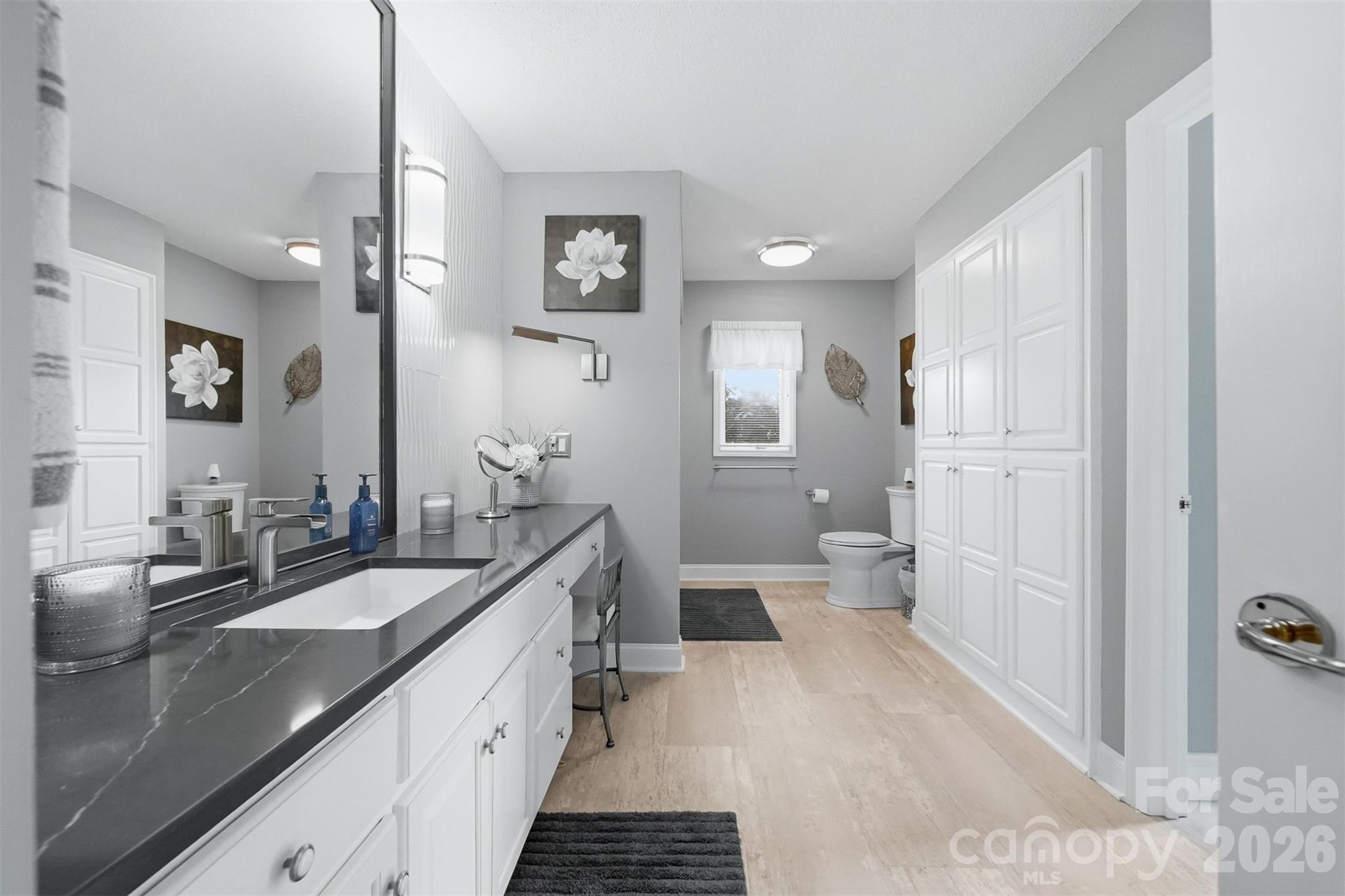 3650 Foxboro Lane NE — Hickory
