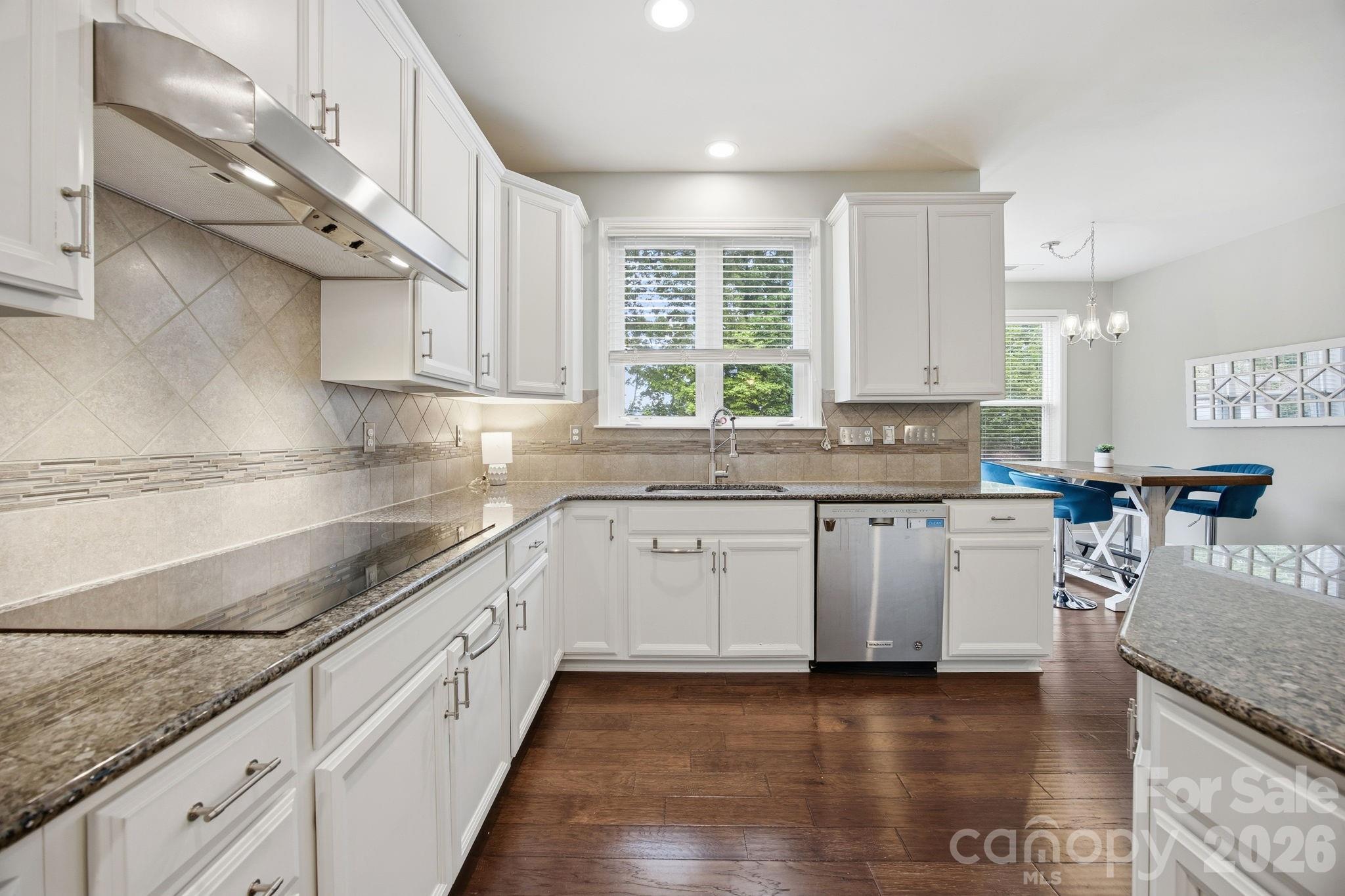7223 Old Valley Way — Harrisburg