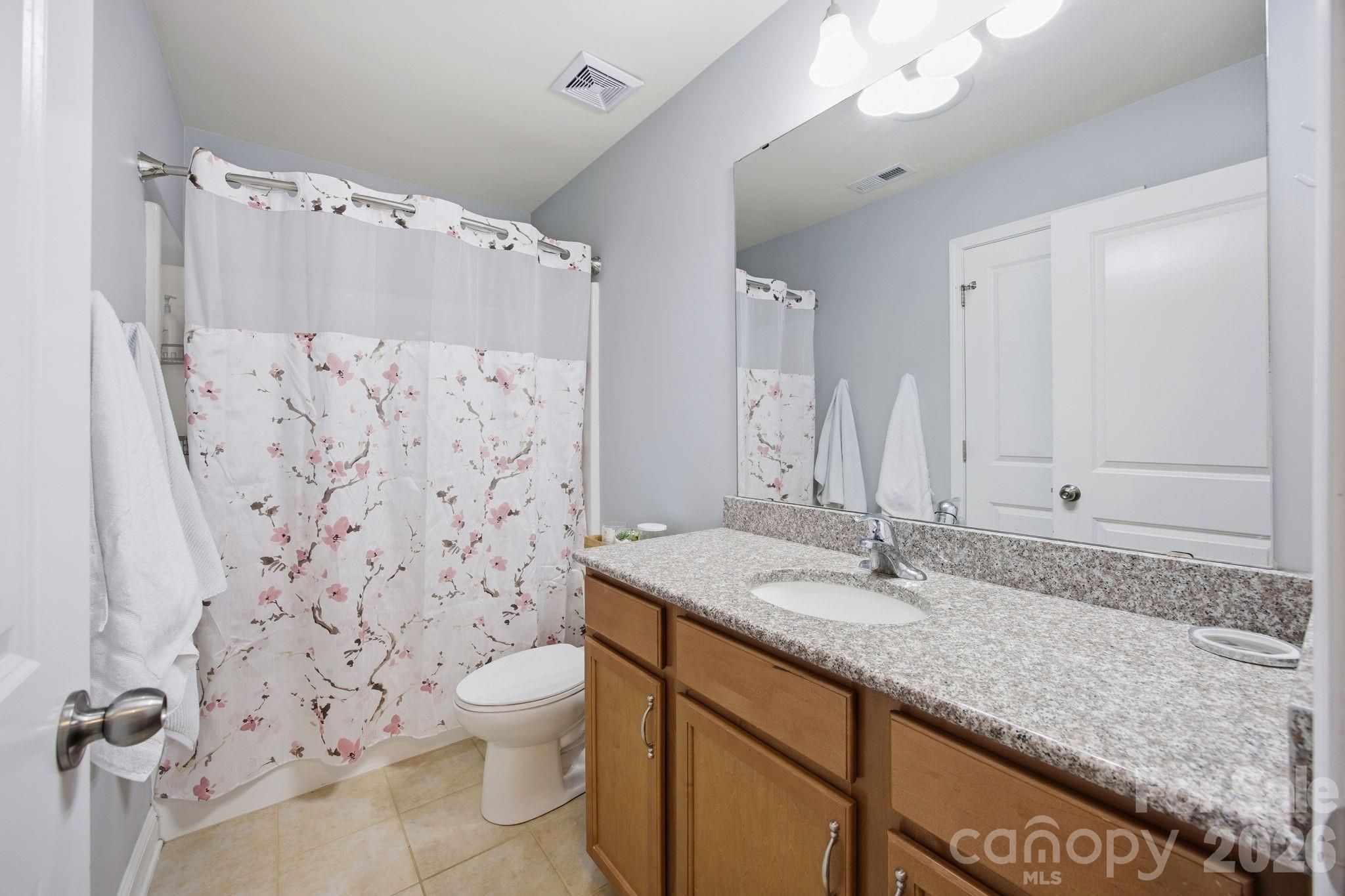 7223 Old Valley Way — Harrisburg