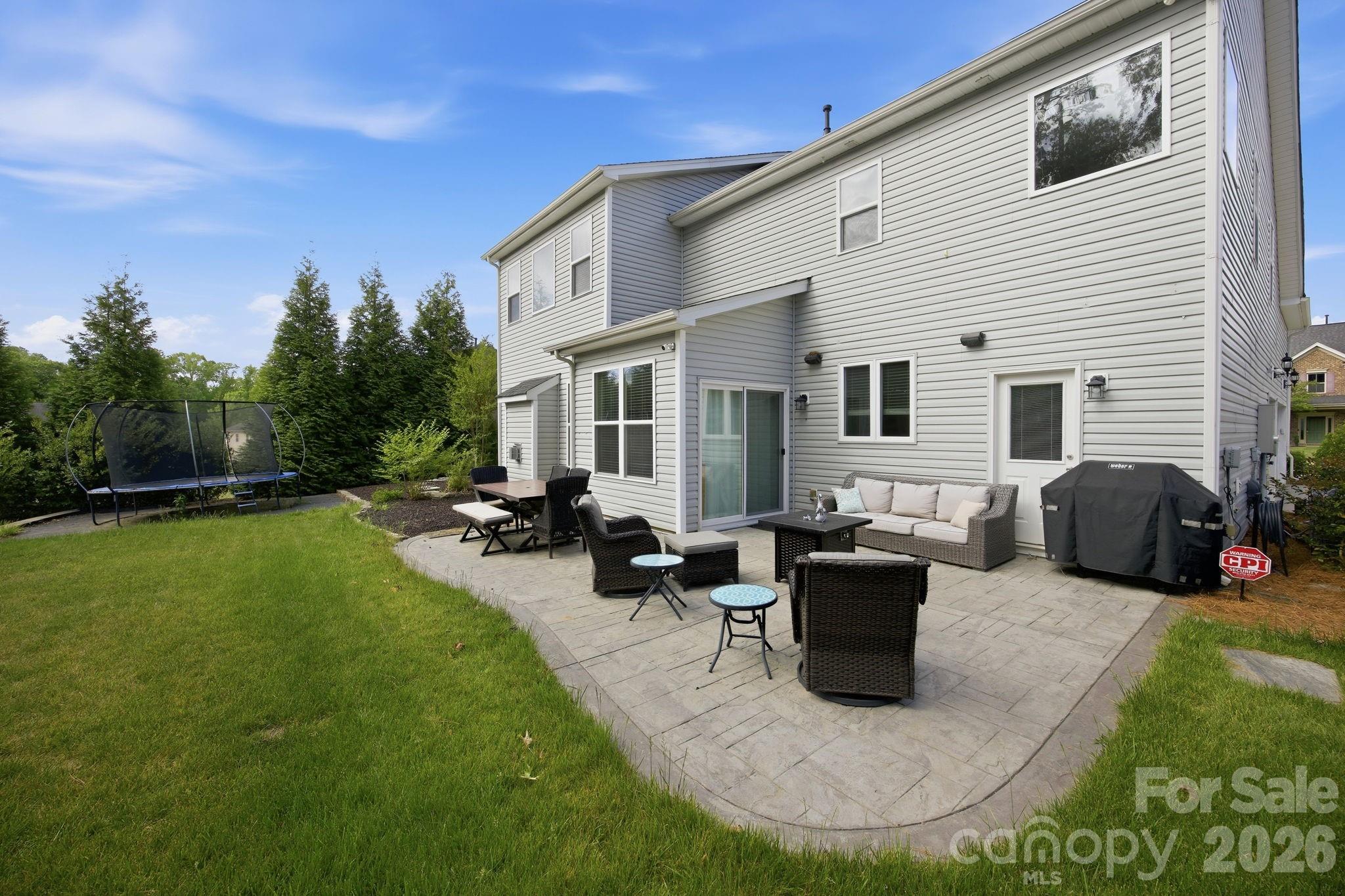 7223 Old Valley Way — Harrisburg