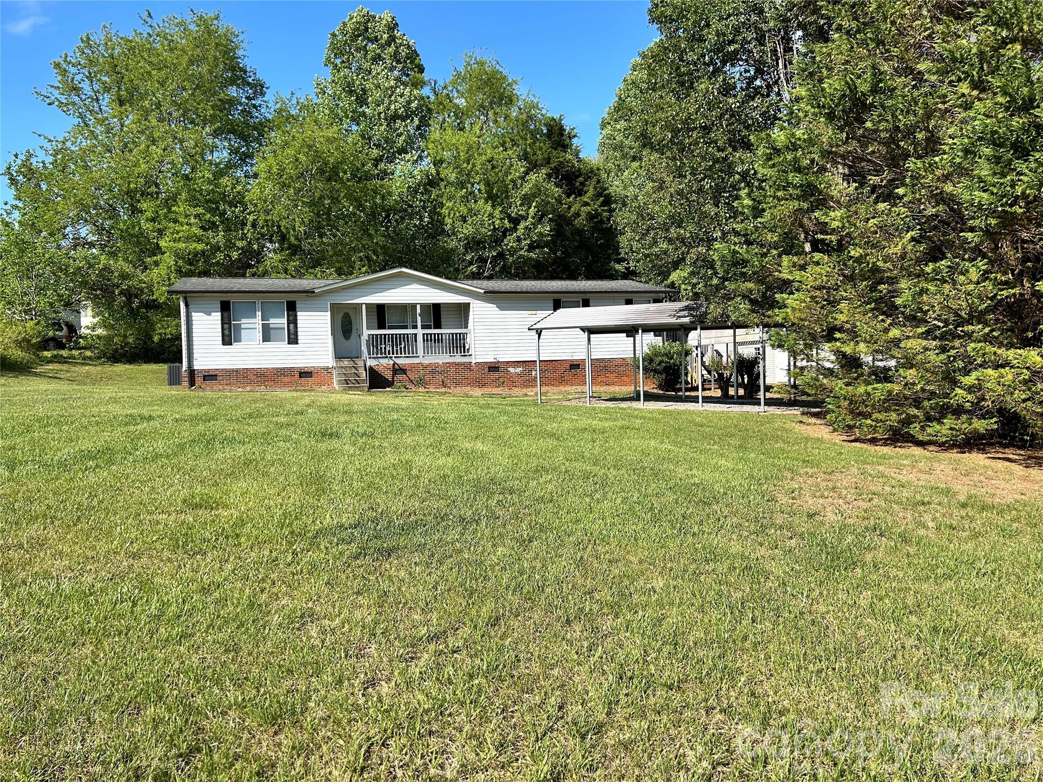 4123 Stonecreek Drive — Valdese