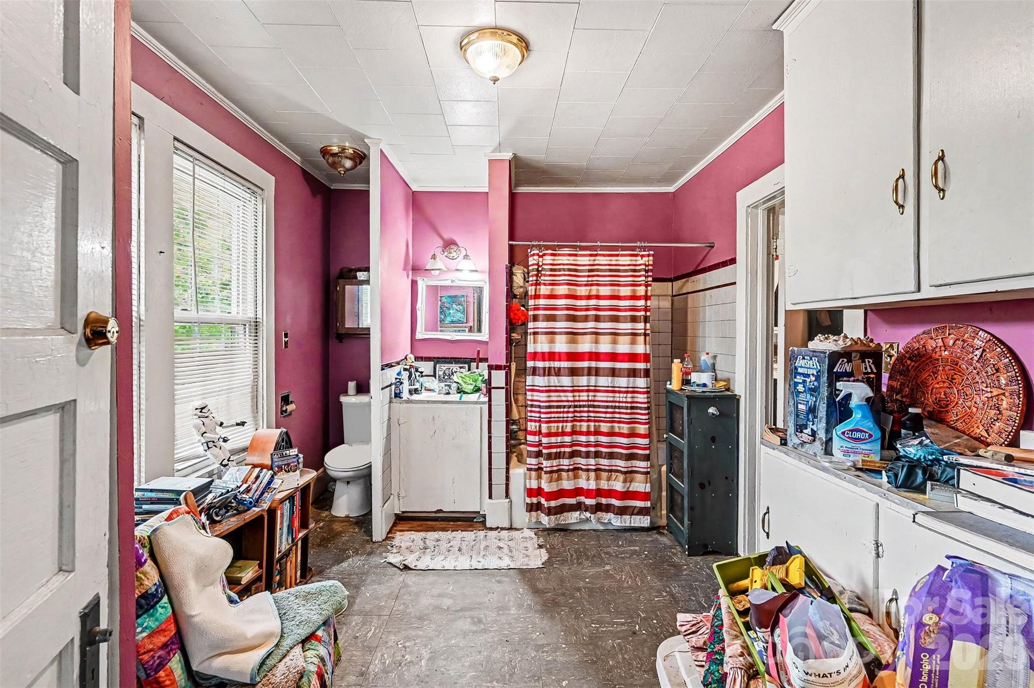 1116 Medlin Road — Monroe