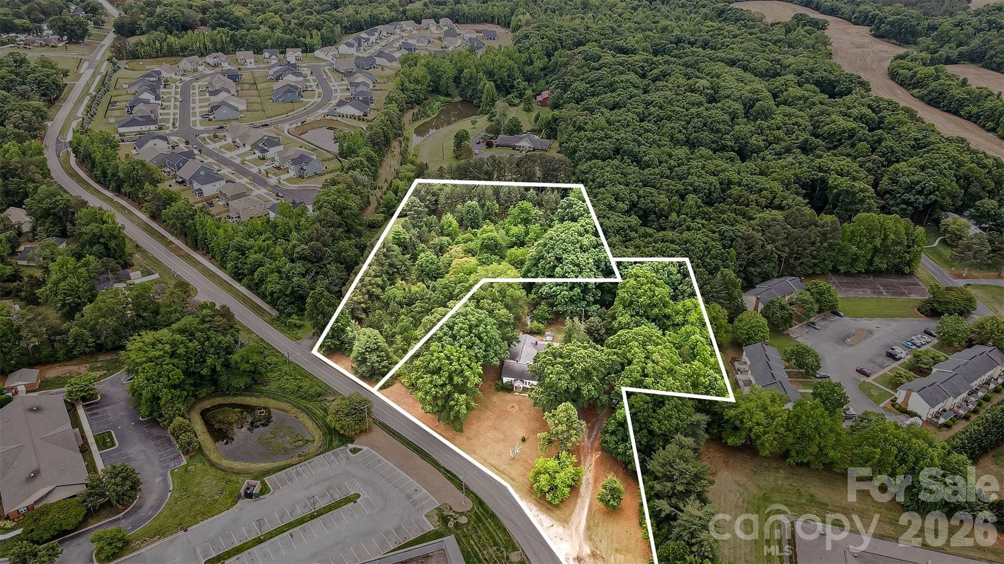 1116 Medlin Road — Monroe