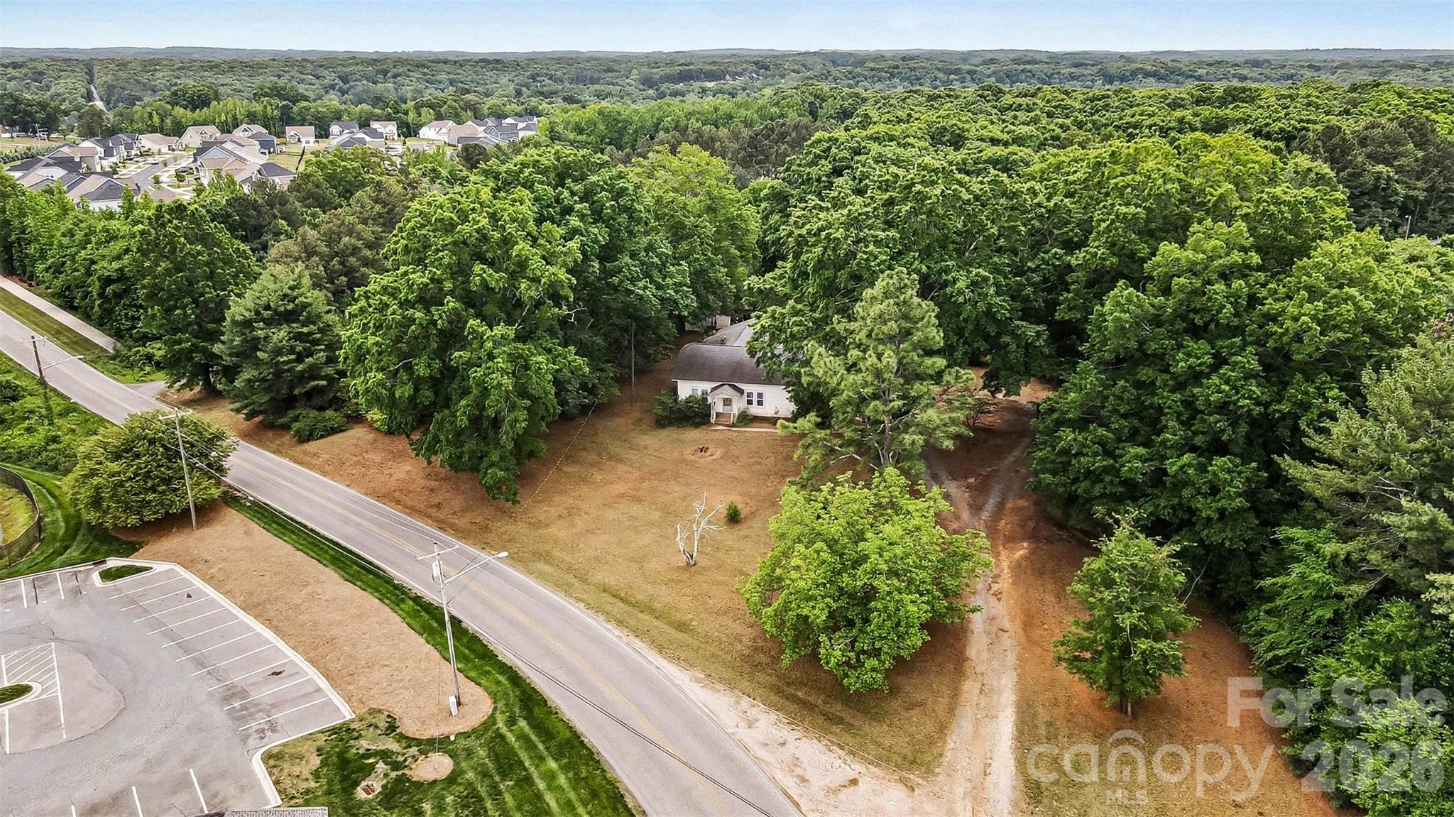 1116 Medlin Road — Monroe