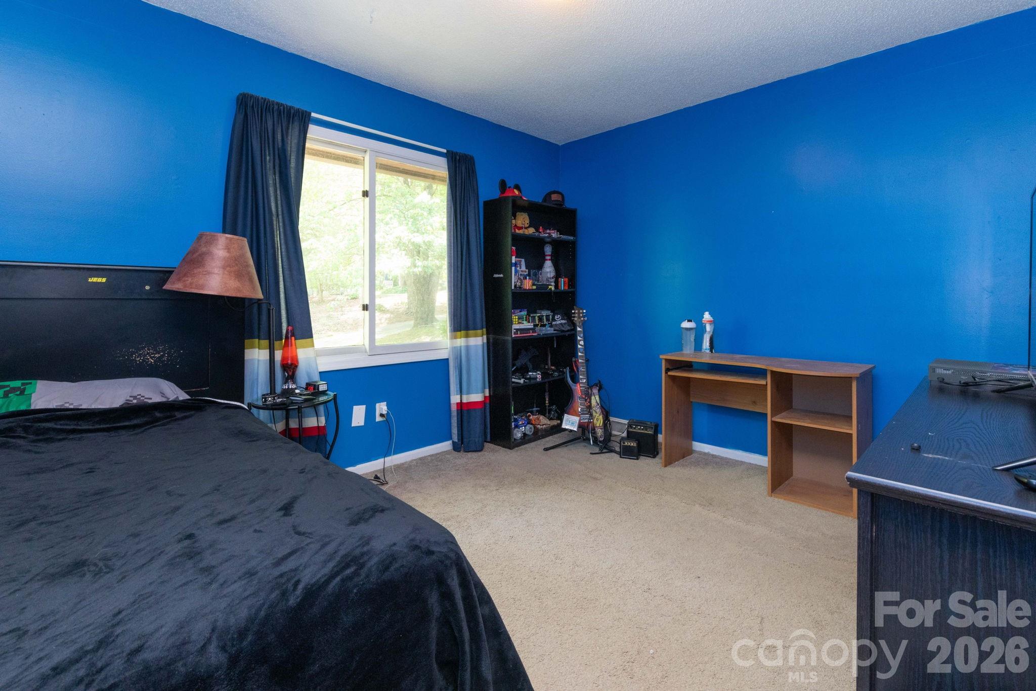 5 Wildwood Circle — Fletcher