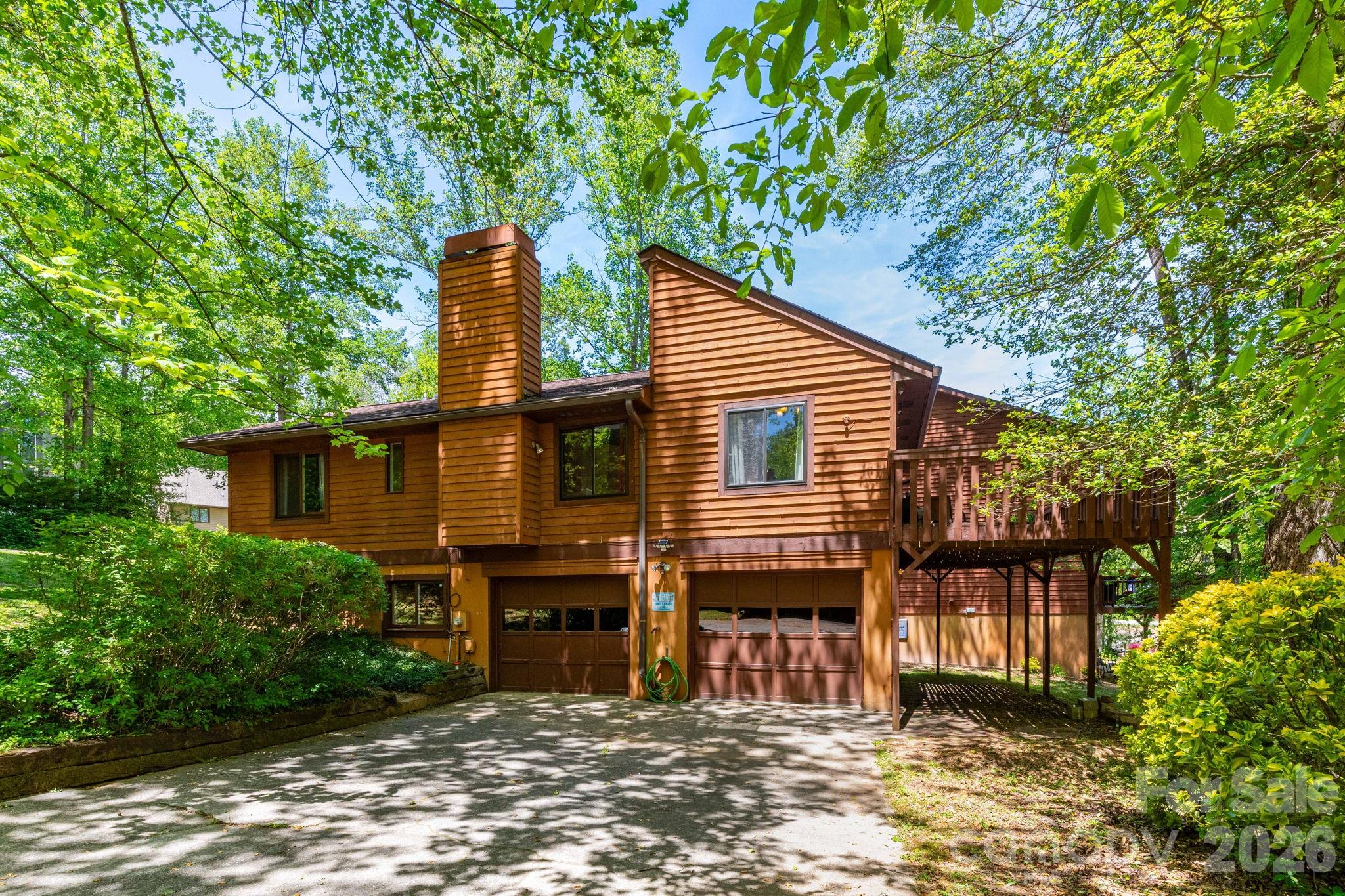 5 Wildwood Circle — Fletcher