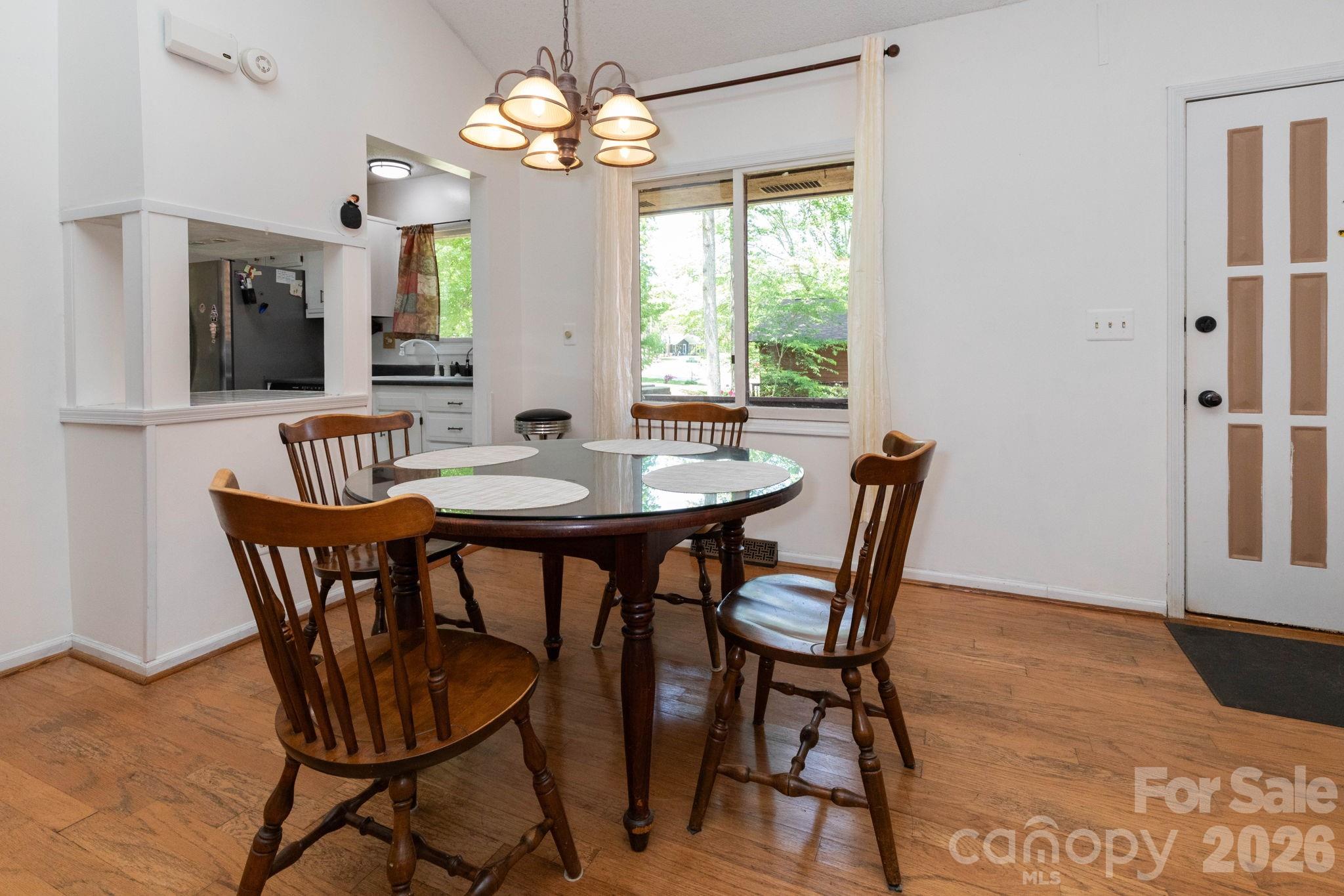 5 Wildwood Circle — Fletcher
