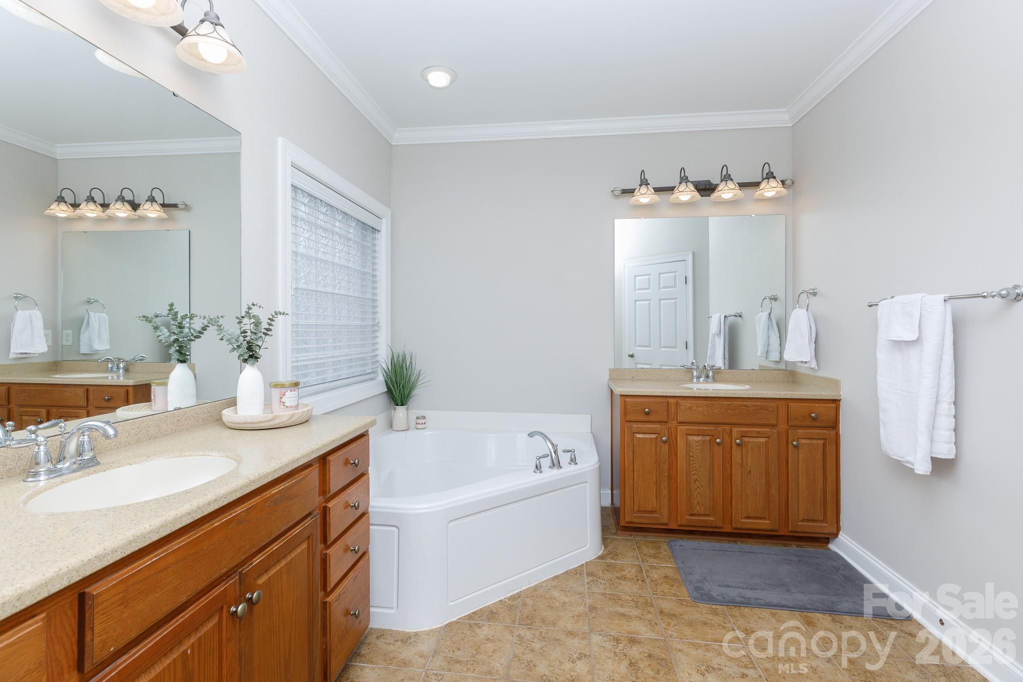 4017 W Sandy Trail — Fort Mill