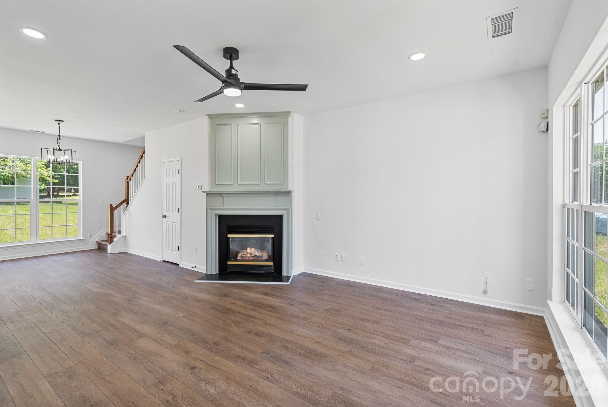 10410 Roundleaf Drive — Charlotte