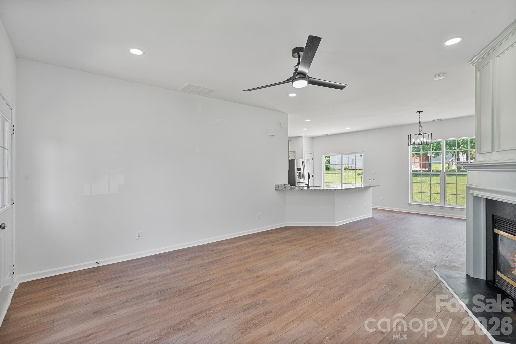 10410 Roundleaf Drive — Charlotte