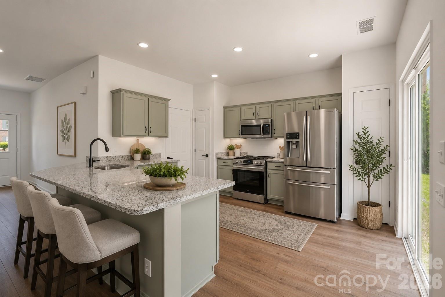 10410 Roundleaf Drive — Charlotte