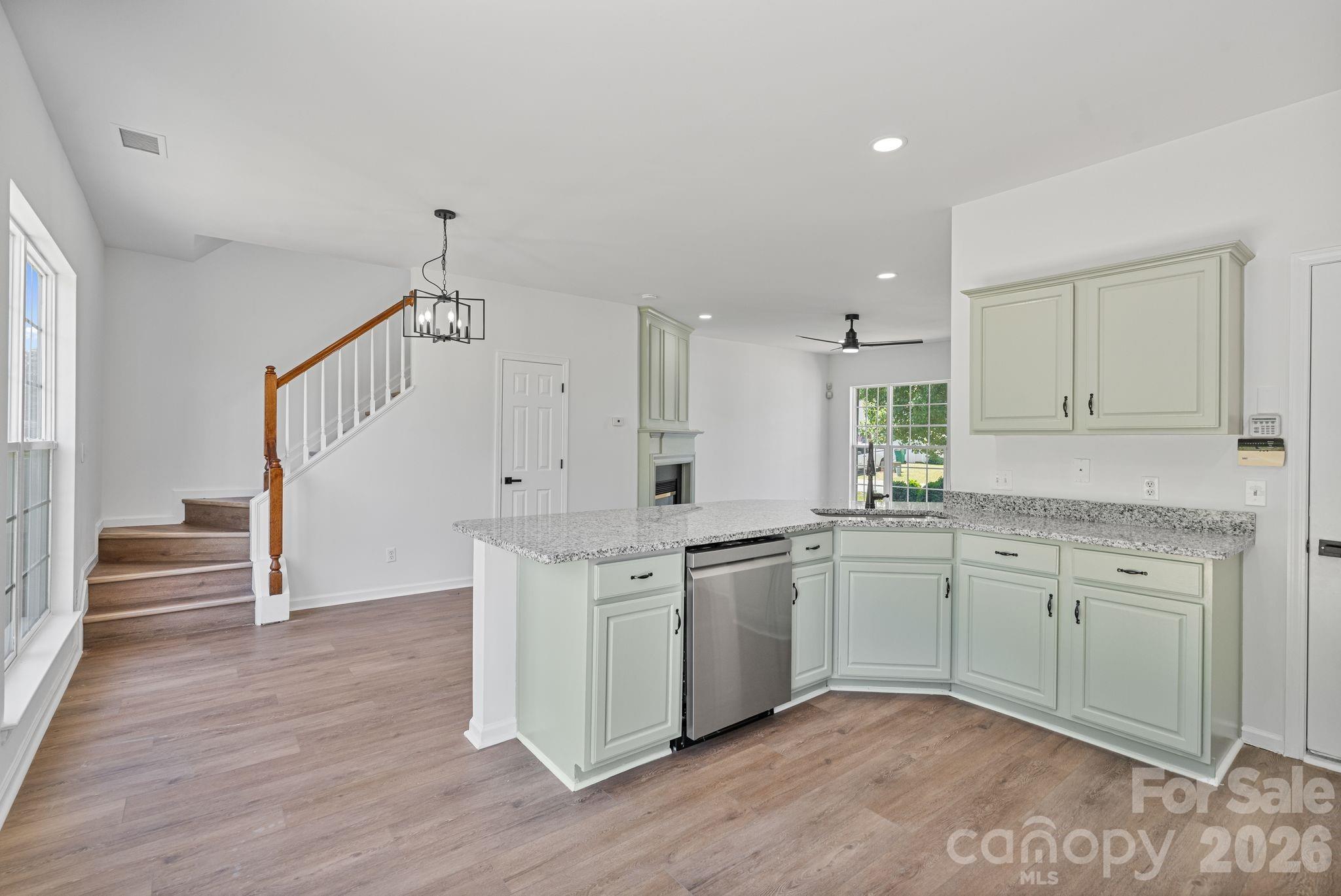 10410 Roundleaf Drive — Charlotte