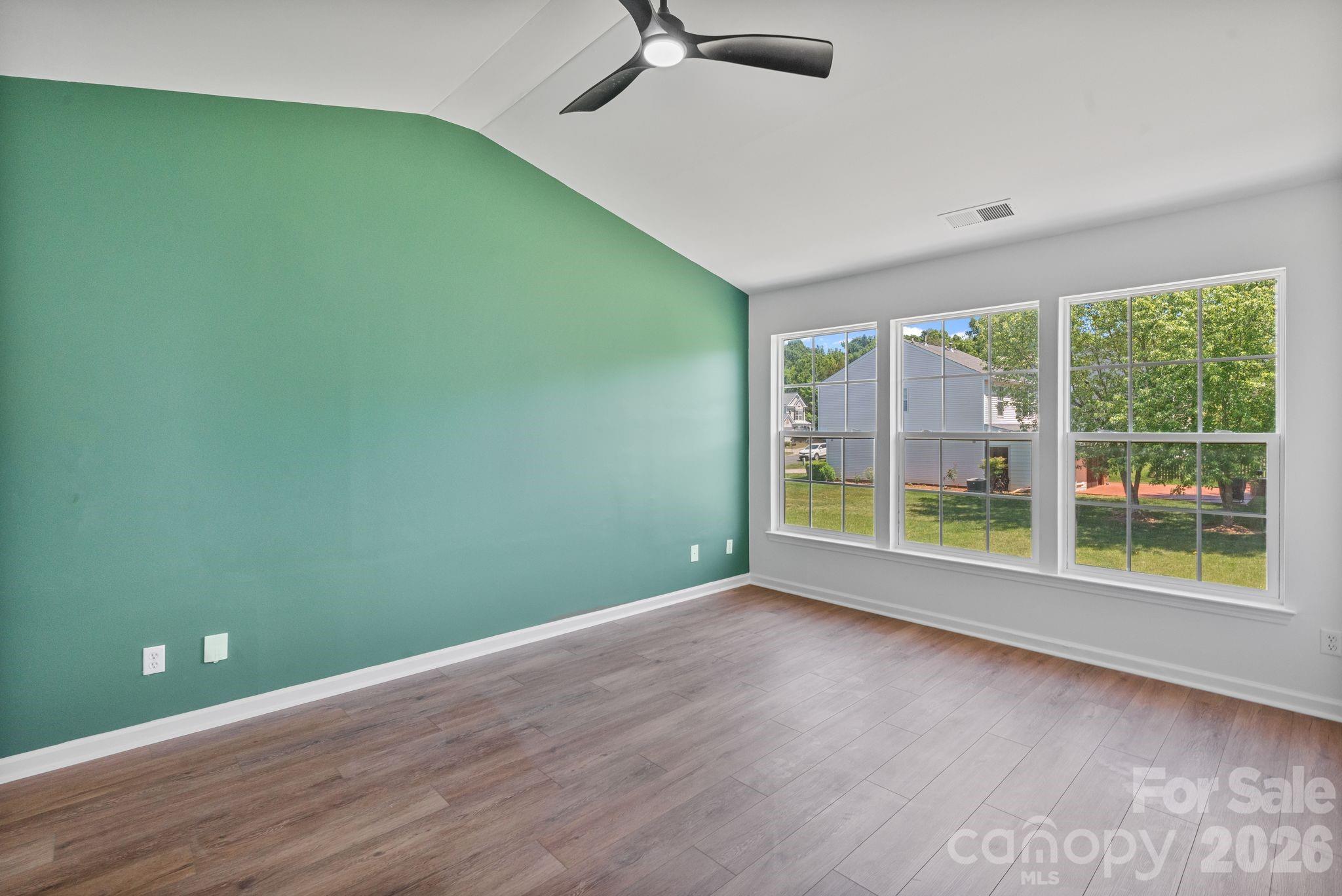 10410 Roundleaf Drive — Charlotte