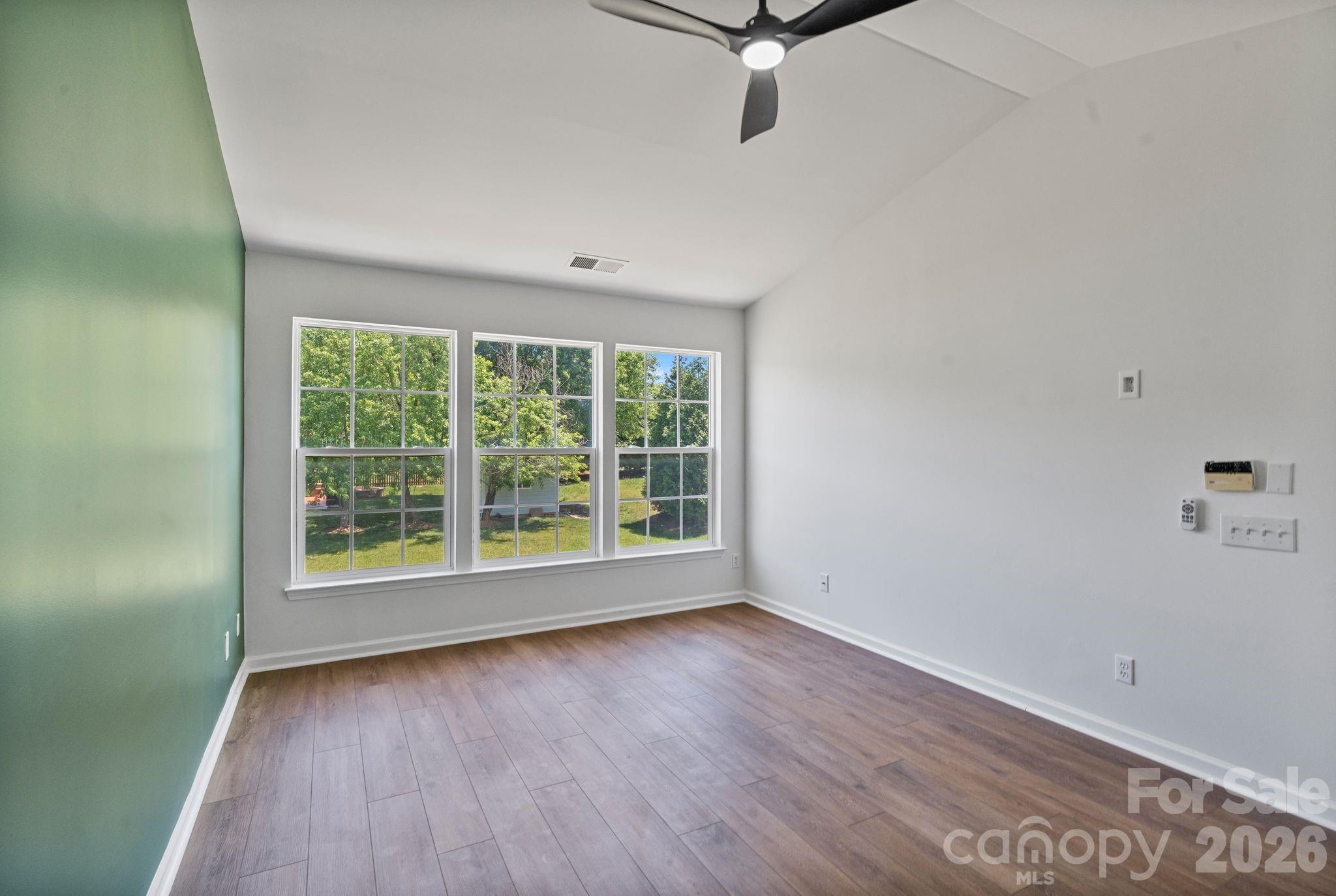 10410 Roundleaf Drive — Charlotte