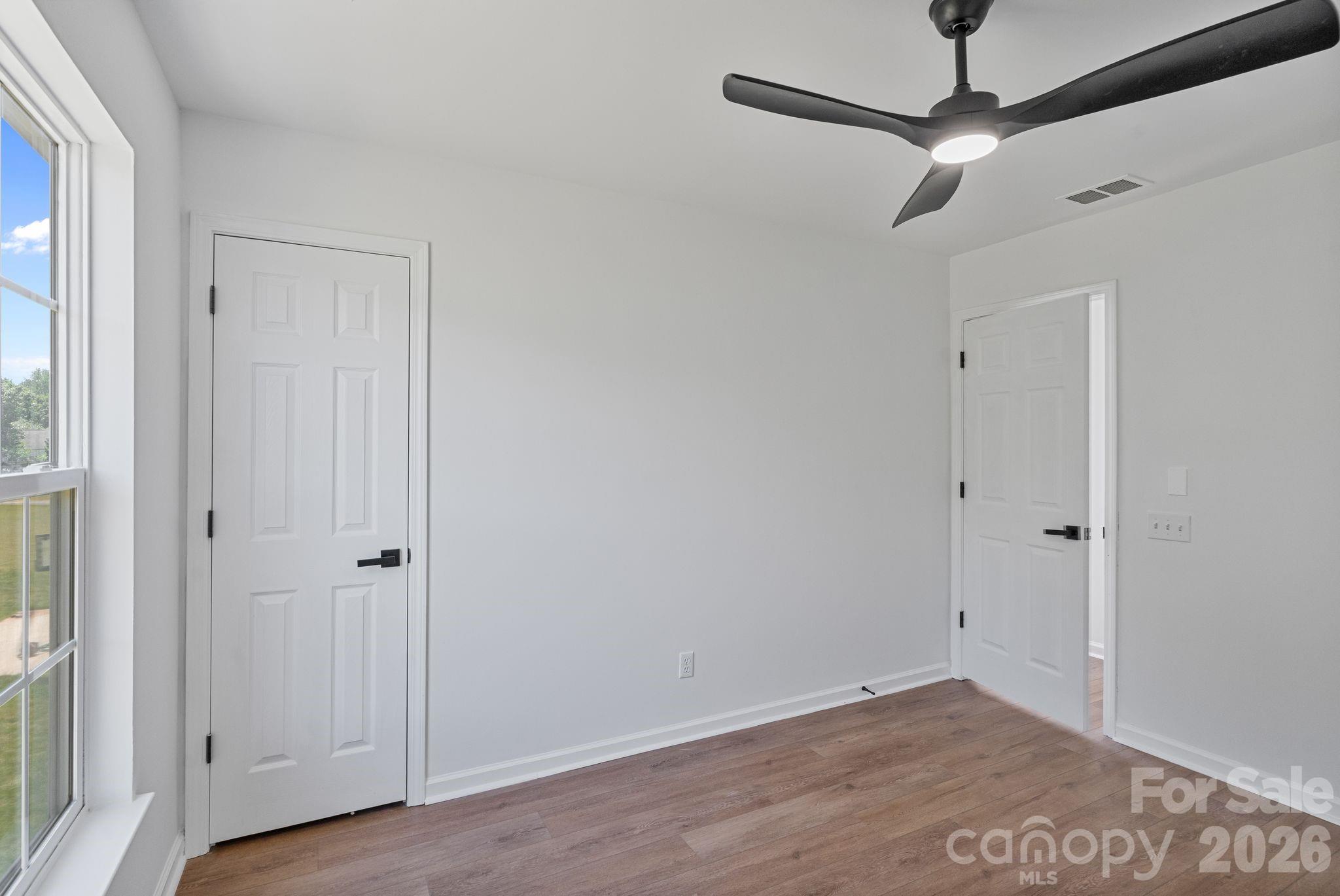 10410 Roundleaf Drive — Charlotte